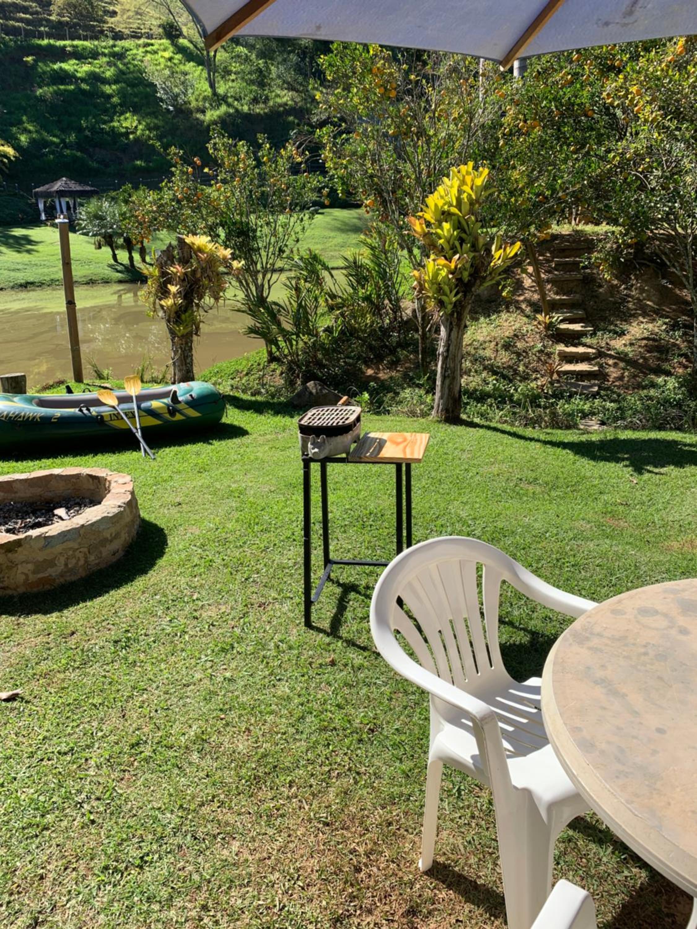 Casinha de Campo com Lago Sítio Luar do Sertão