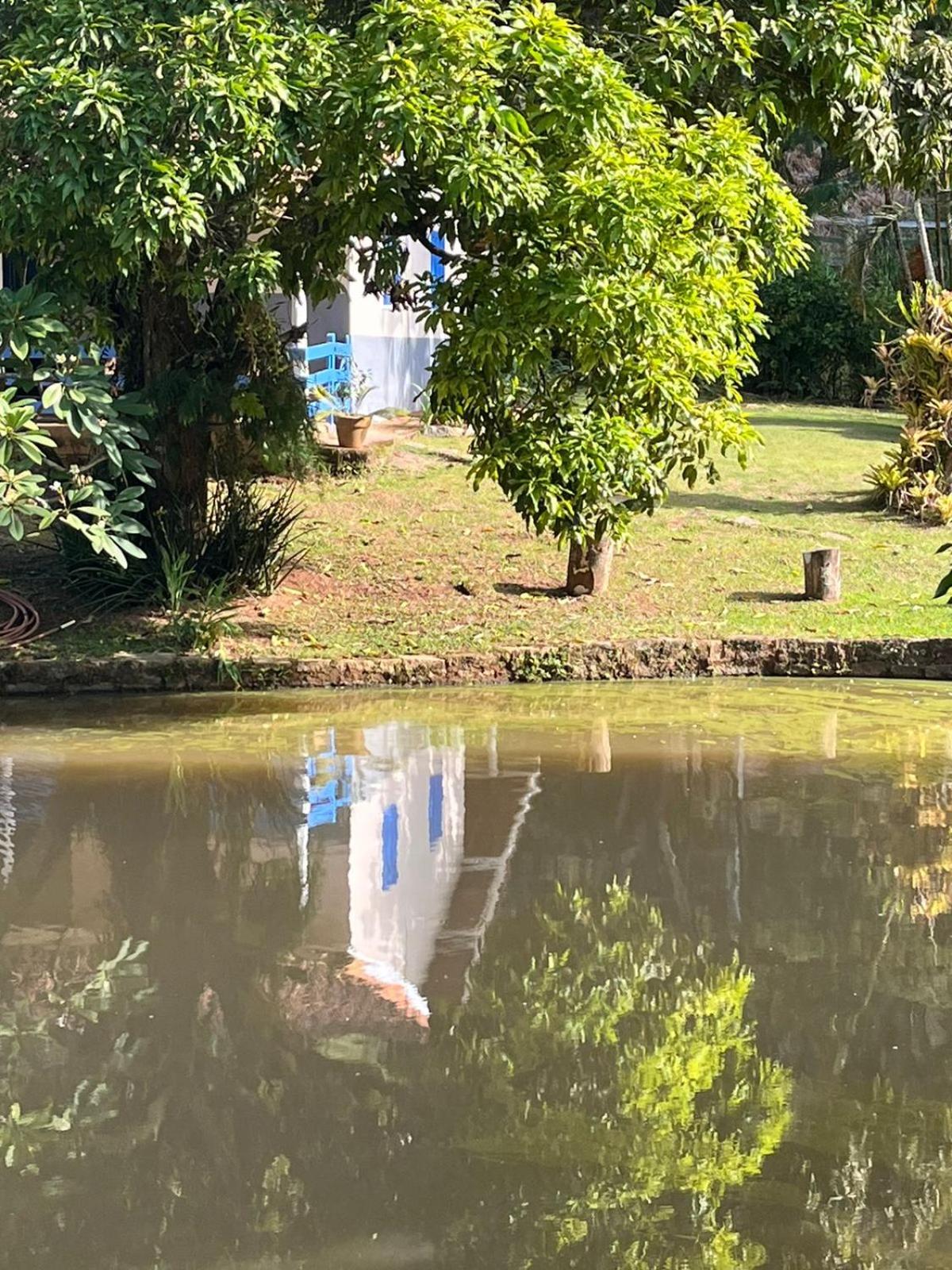 Casinha de Campo com Lago Sítio Luar do Sertão