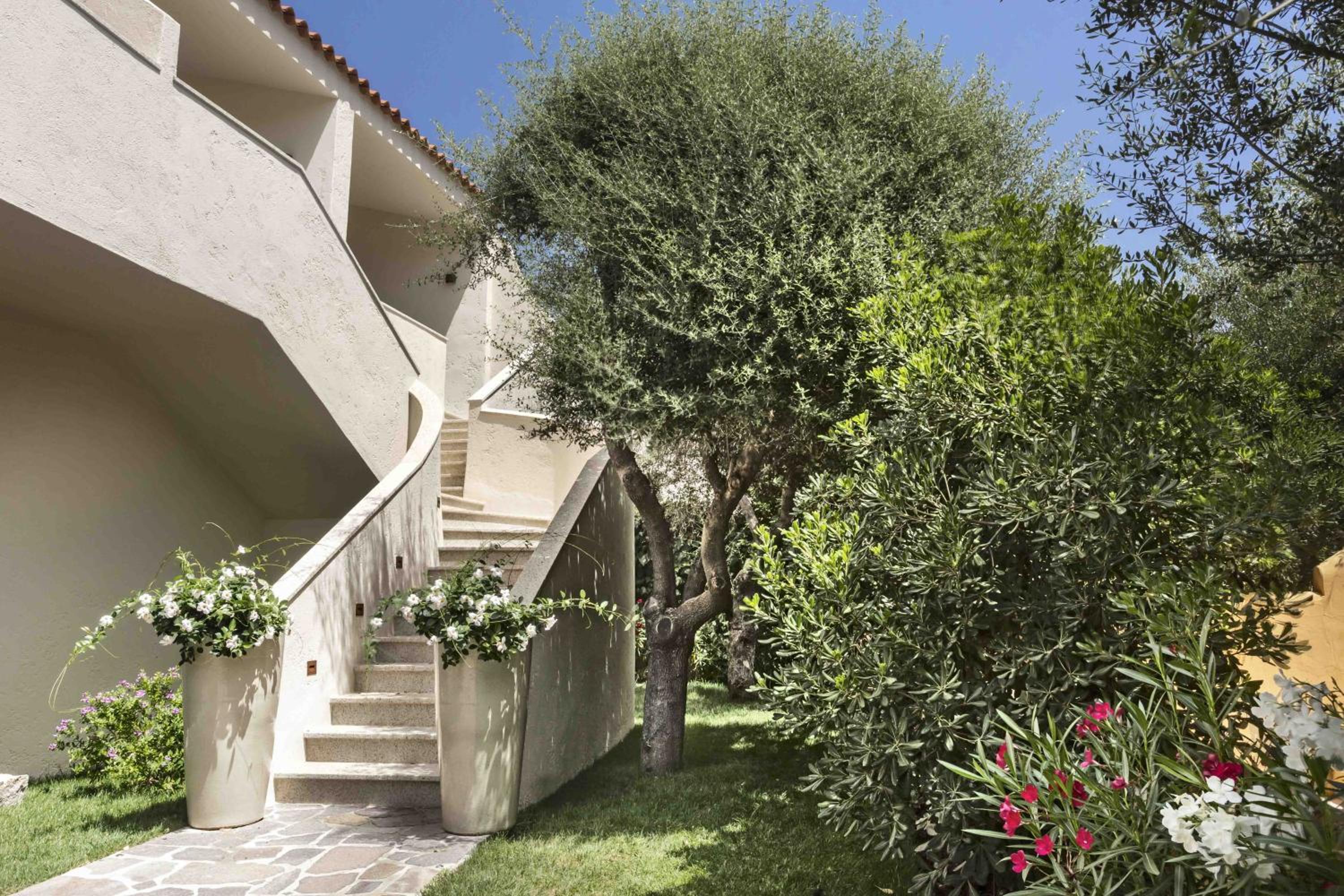 Hotel Borgo Antico San Pantaleo - Image 1