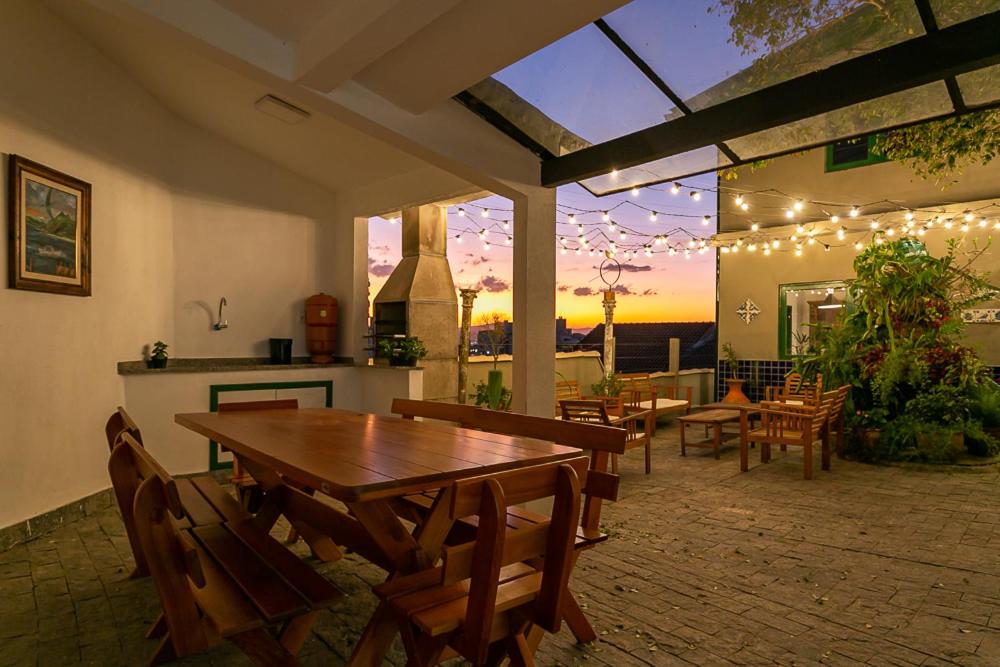 Abaporu Art Hostel