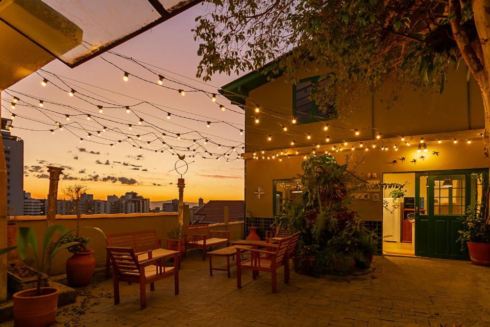 Abaporu Art Hostel