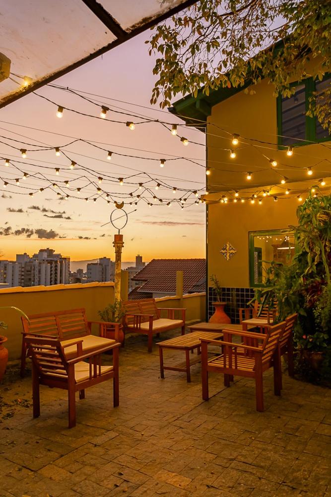 Abaporu Art Hostel