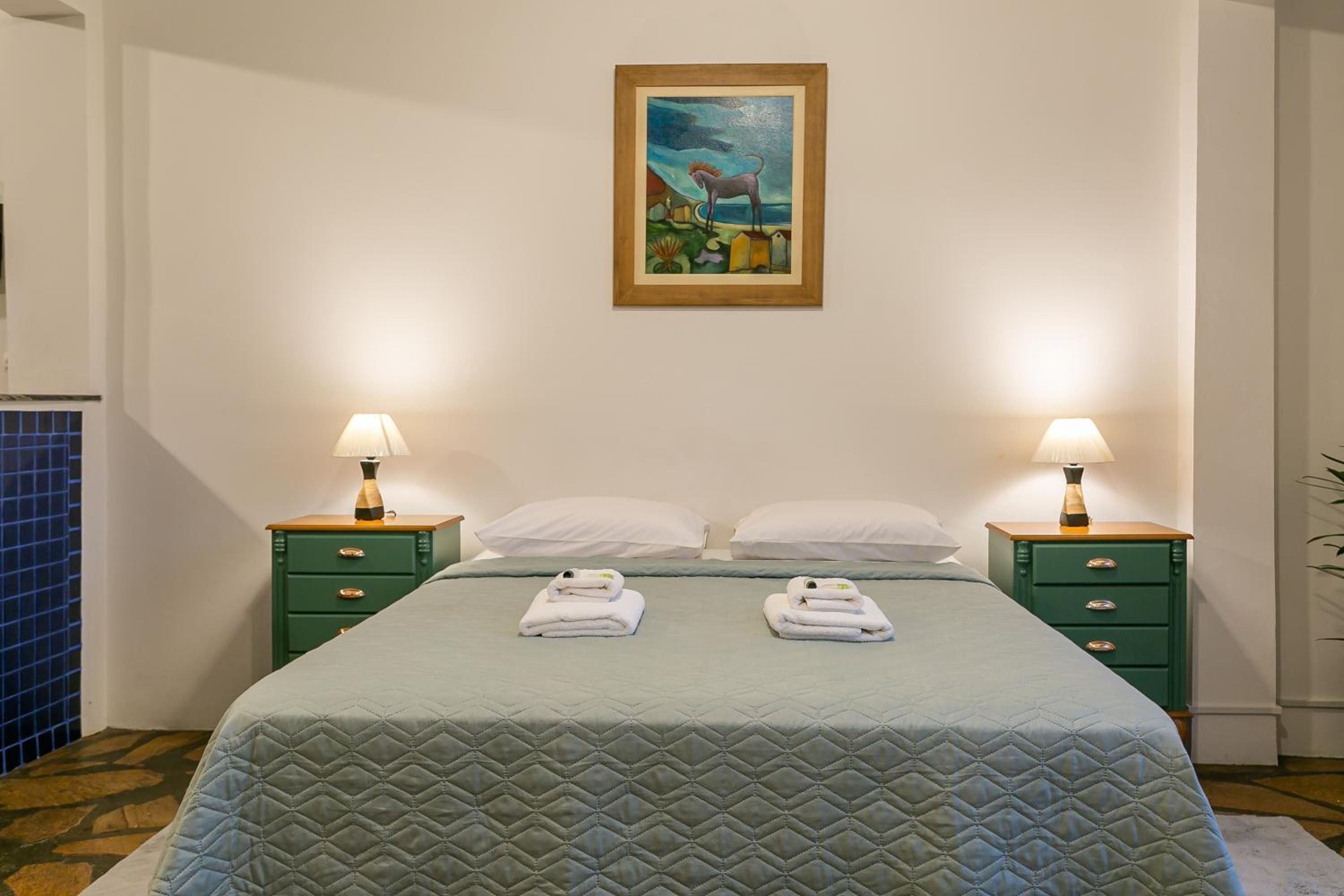 Abaporu Art Hostel