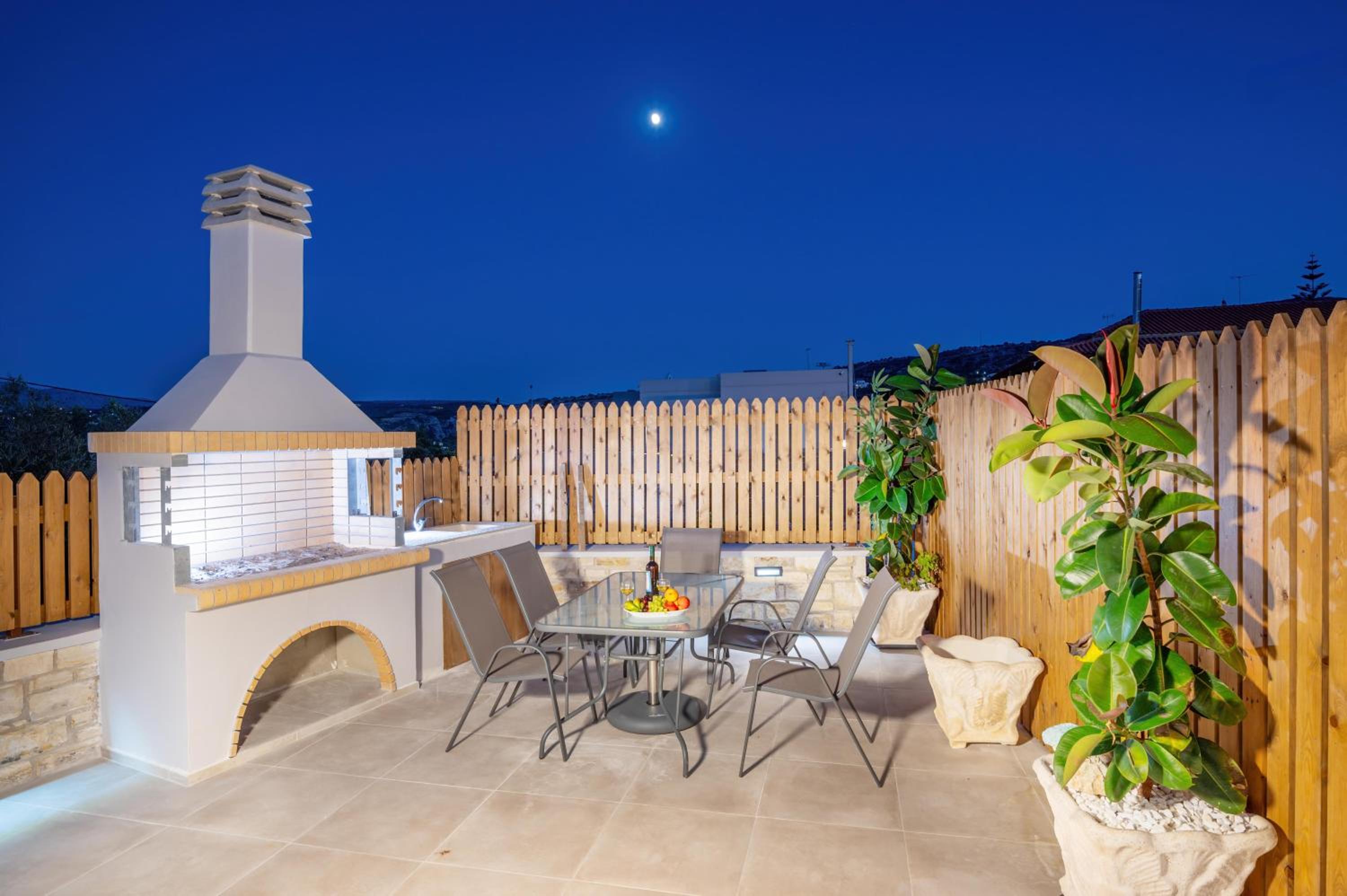Halaro Villa