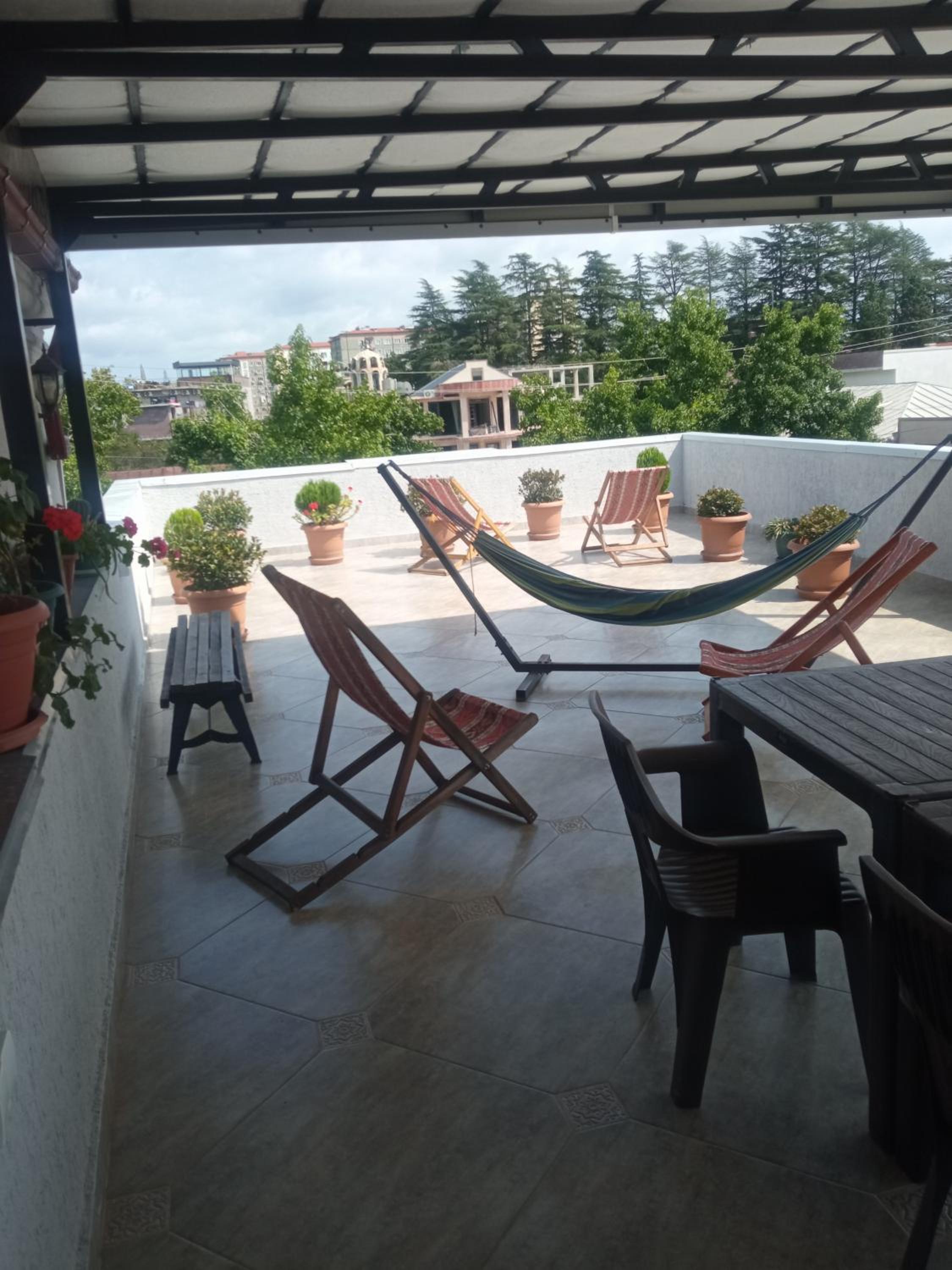 White Hotel Guesthouse