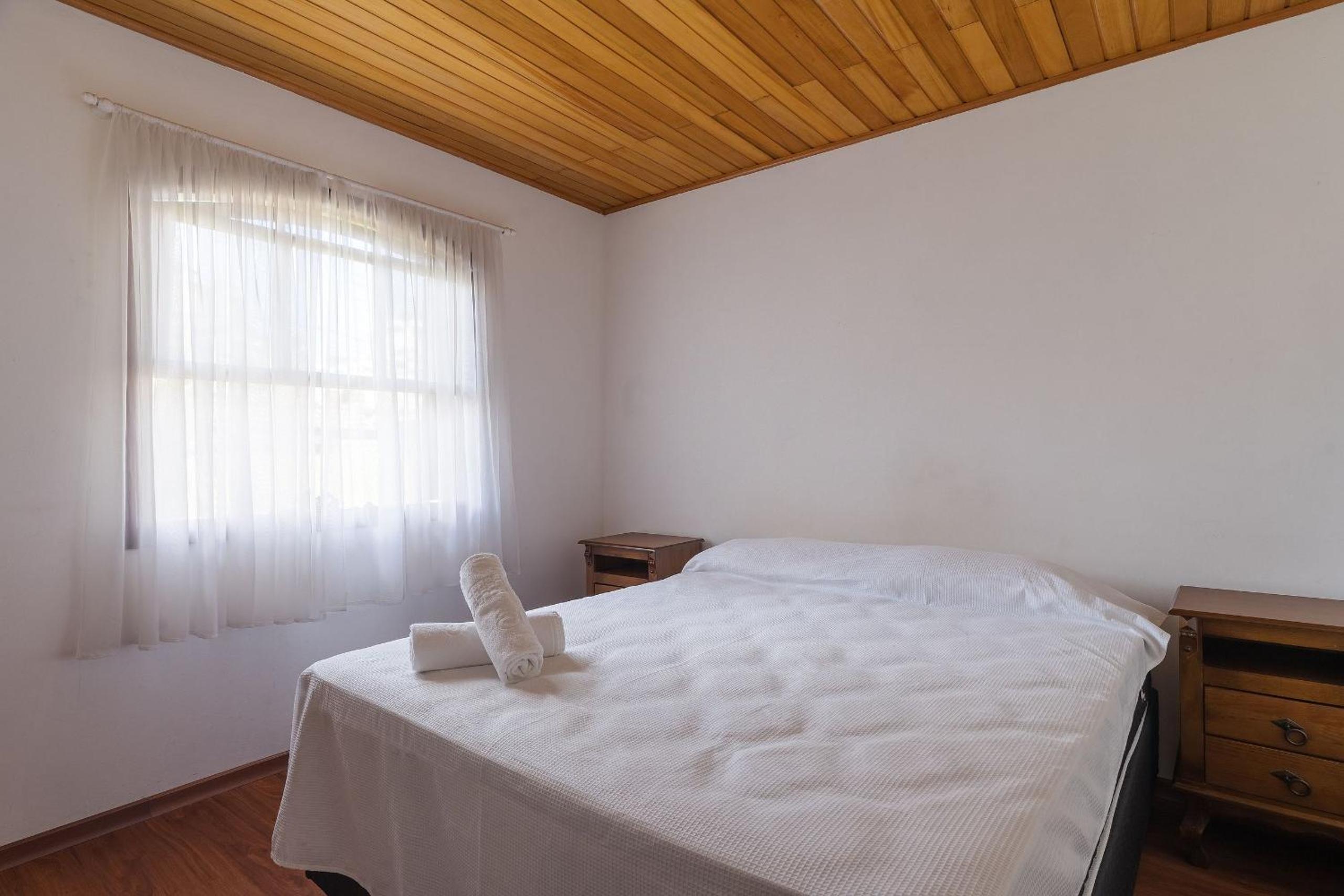 Large house w/fireplace in Campos do Jordão RAS175