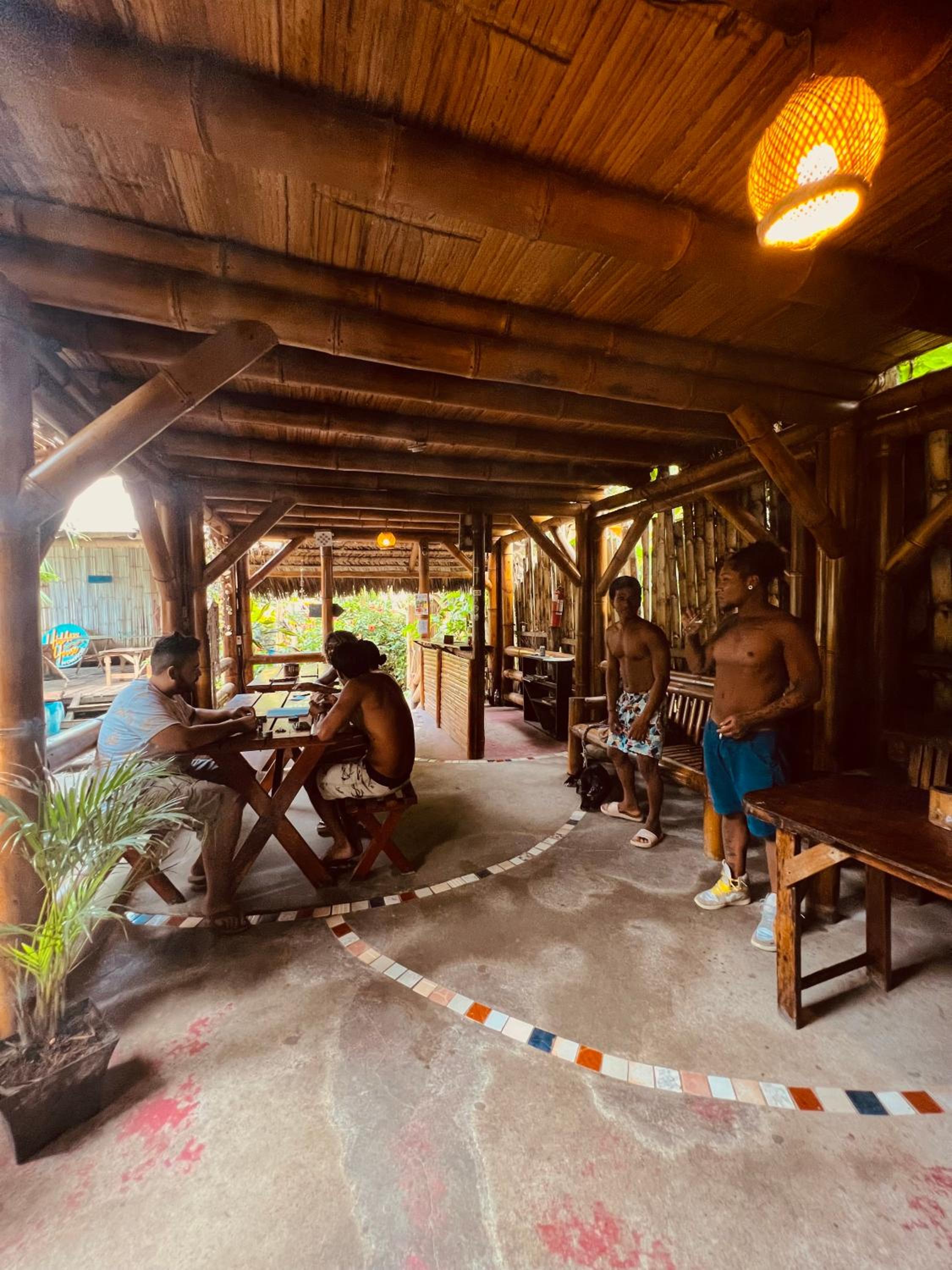 Onda Hostel Mompiche