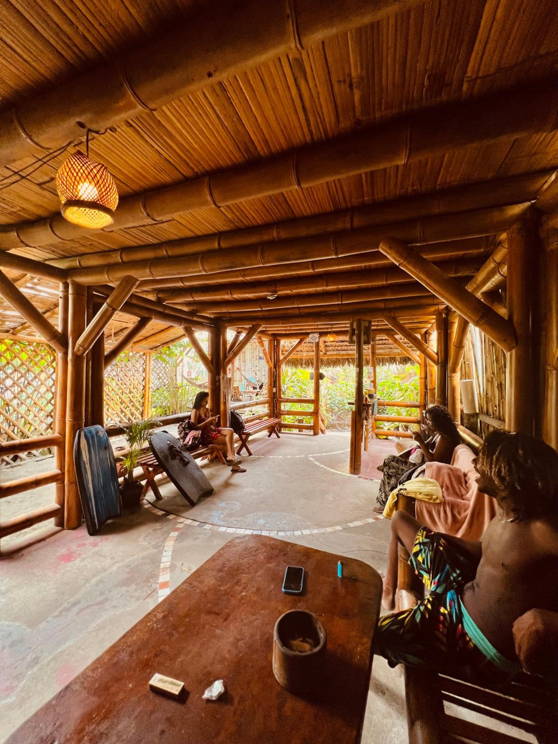 Onda Hostel Mompiche