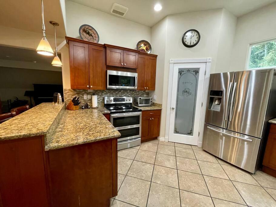 Twin Creeks Estates