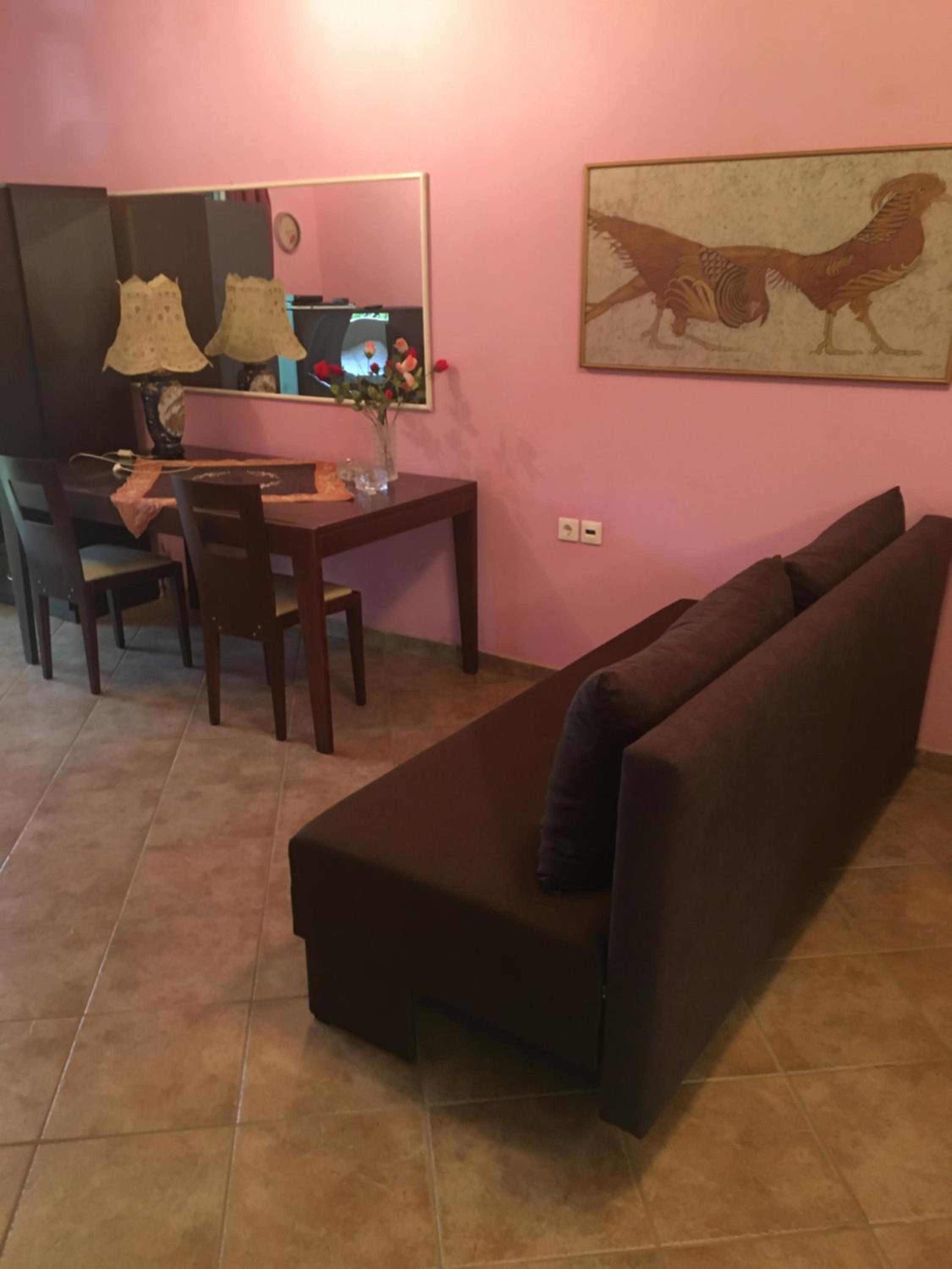 SPIROS APARTMENTS