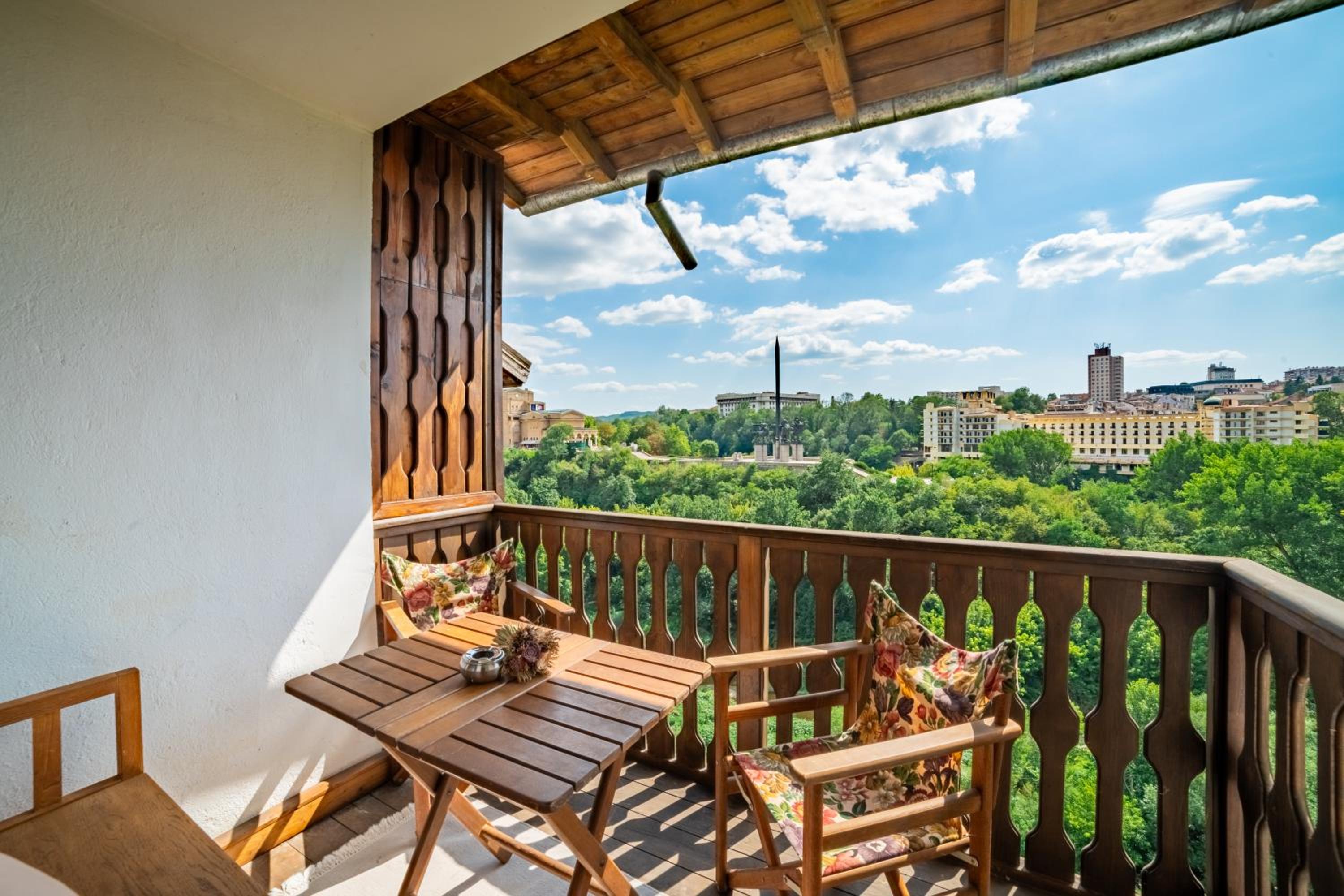 Four Riders Guest House