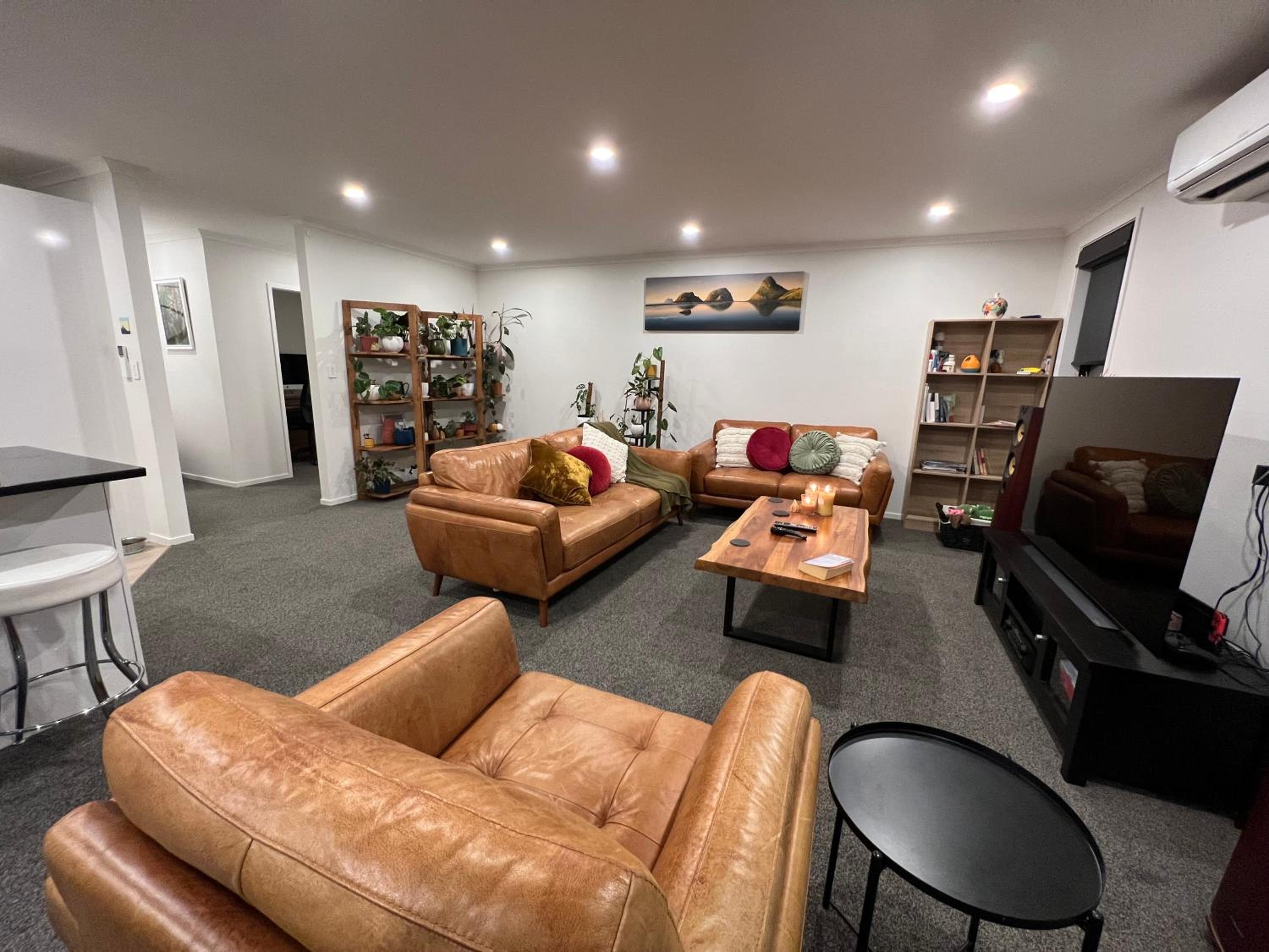 Convenient and comfortable Waitara view 3