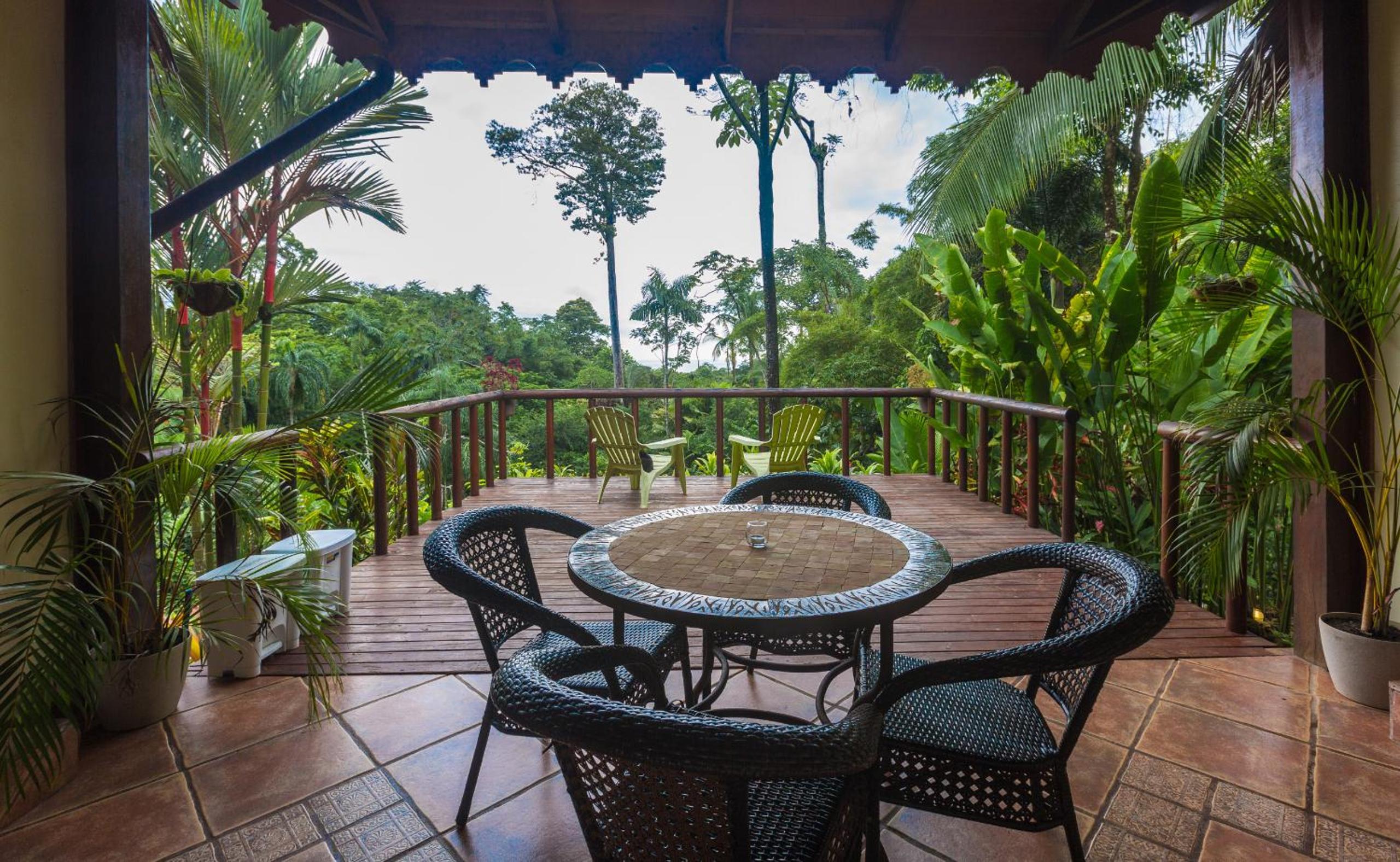 Villa Toucan with National Geographic Views