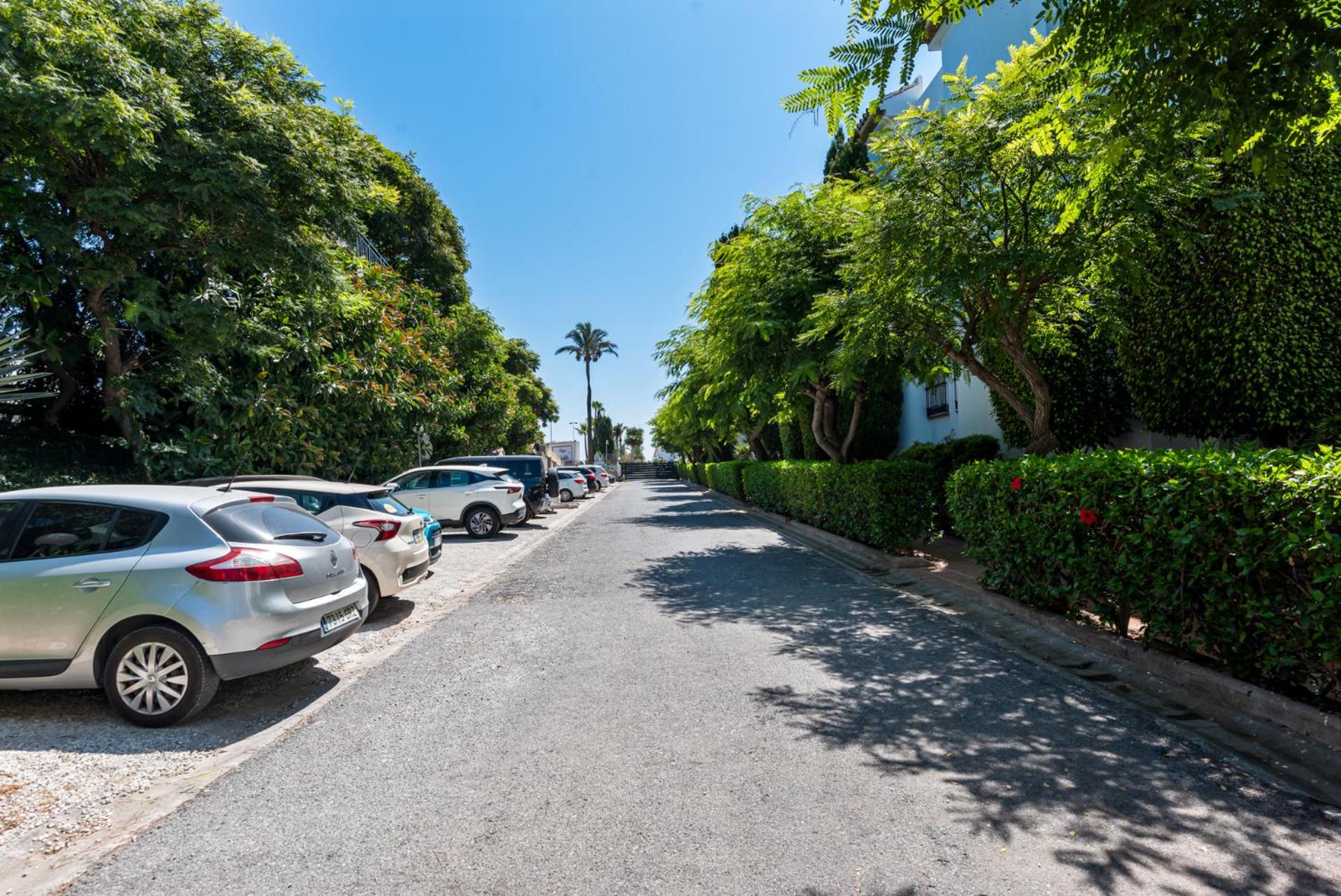Playa Miraflores Luxury Beachfront Apartment