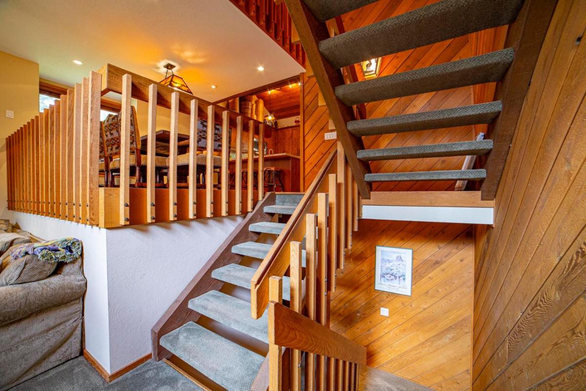 445 - Pet-Friendly Condo Private Balcony Stunning Views view 3