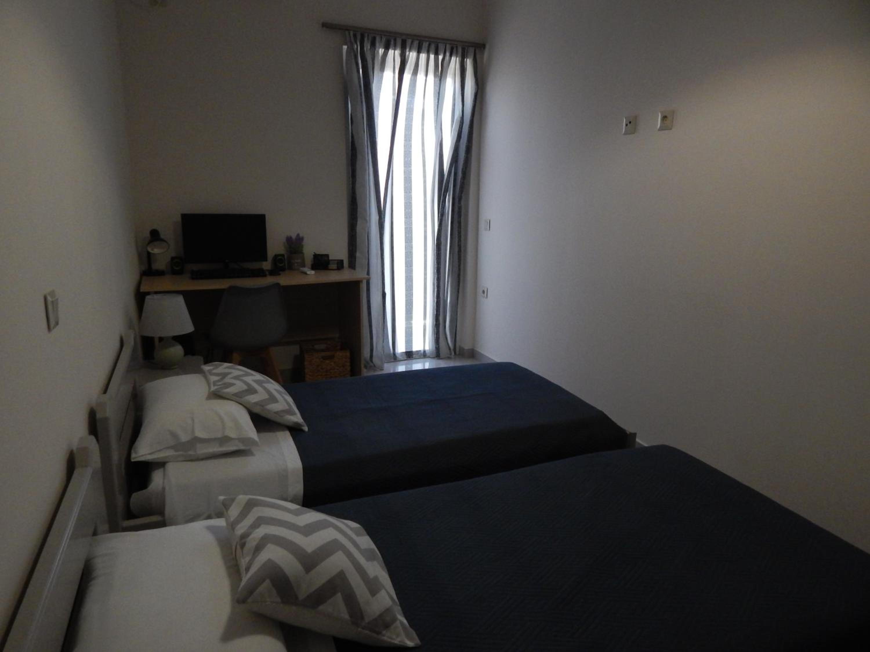 Vera City Apartment photo 4