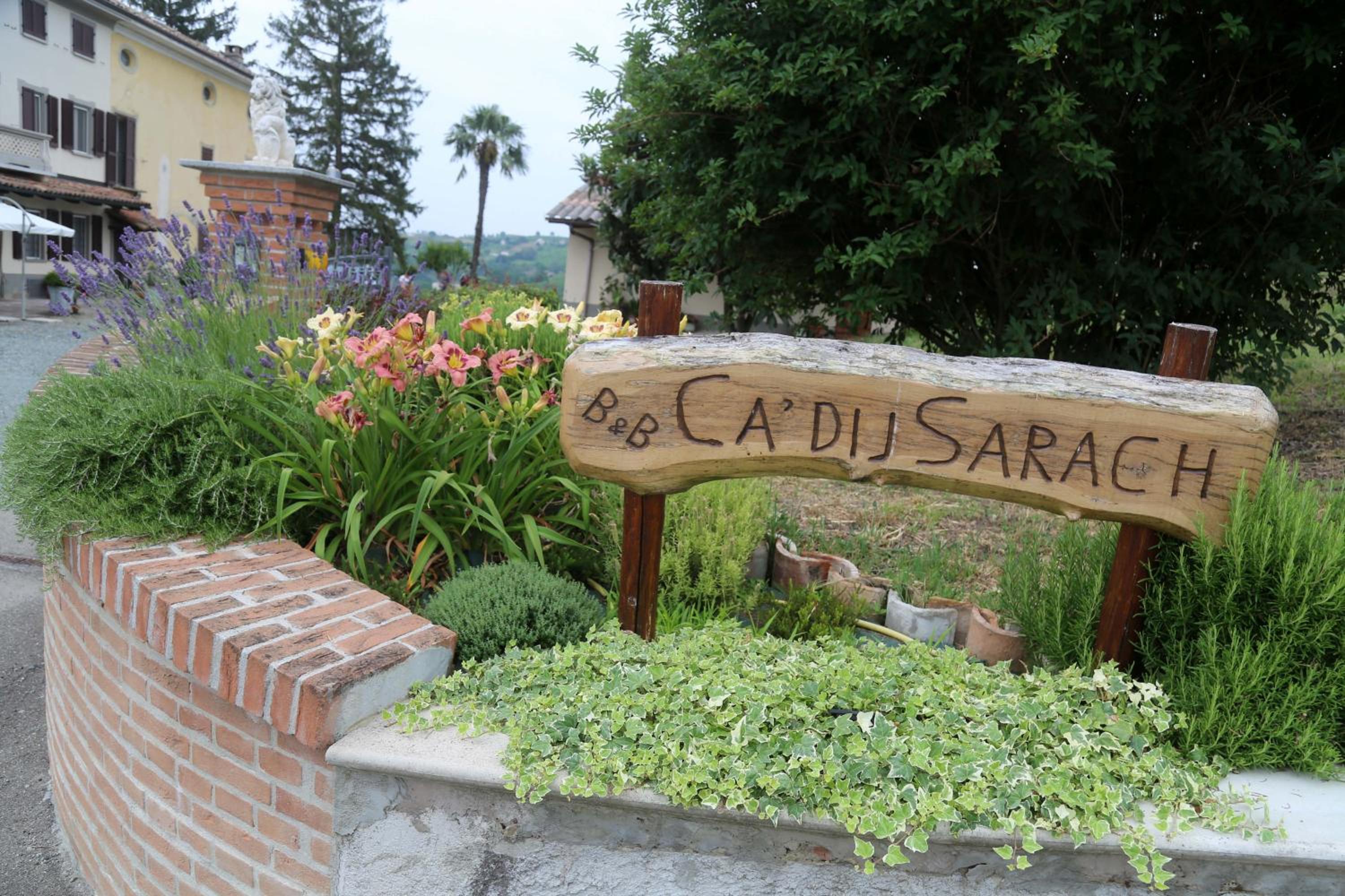 CA' DIJ SARACH view 2