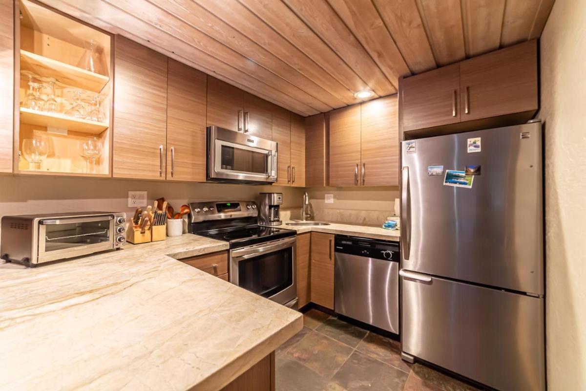 420 - Ski Back Condo Near Village Gondola with Pool view 5