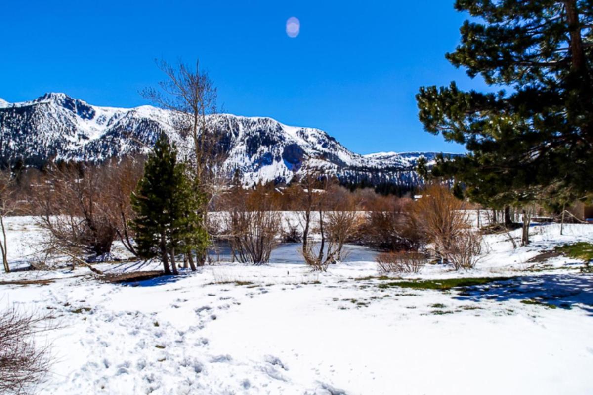 402 - Meadow Condo Panoramic Mountain Views view 3