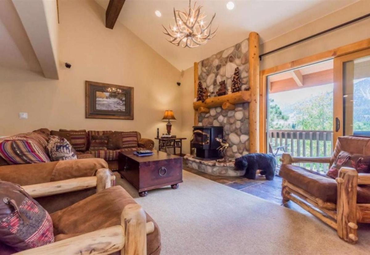 402 - Meadow Condo Panoramic Mountain Views view 4
