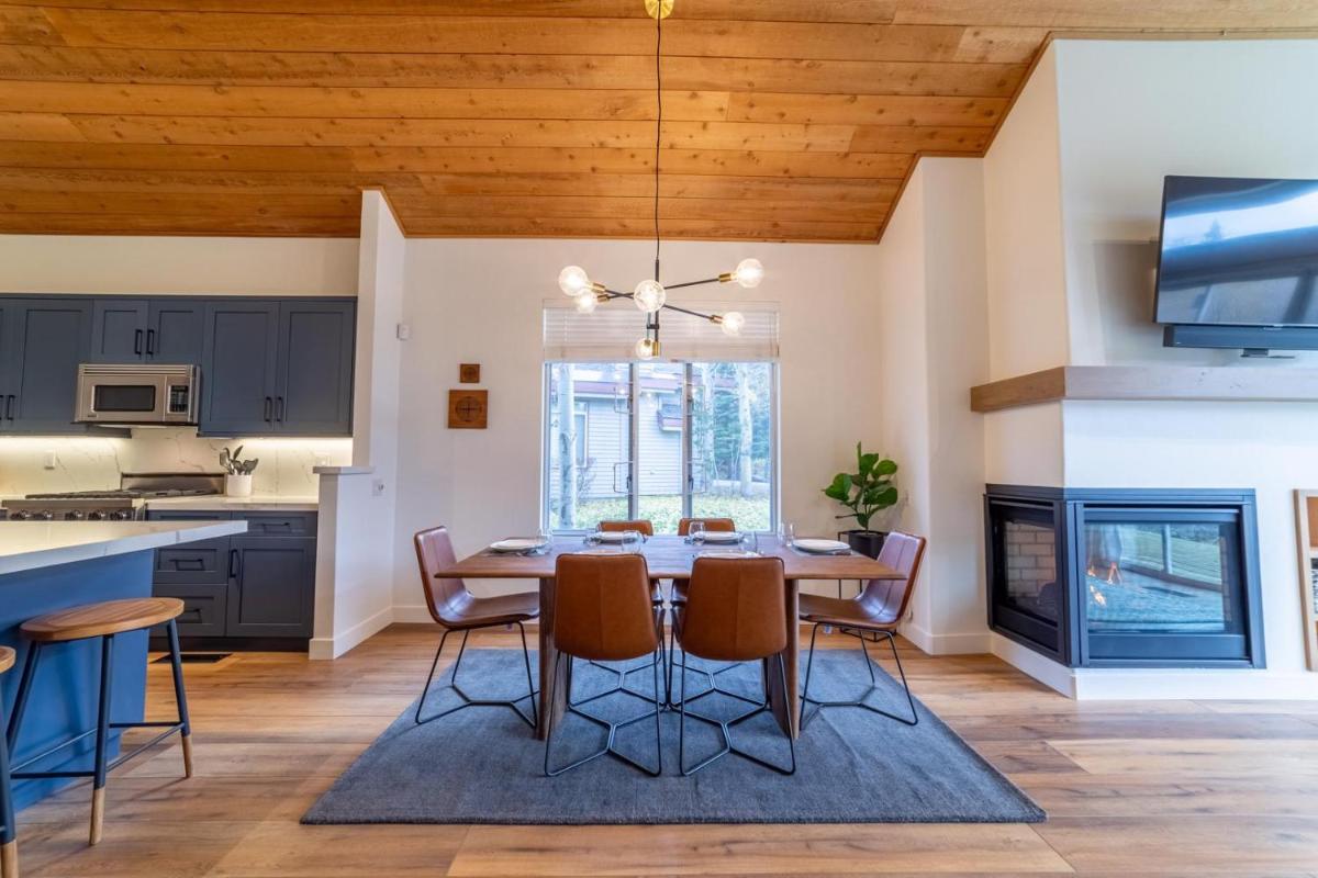 529- Snowcreek Luxury Remodel view 3