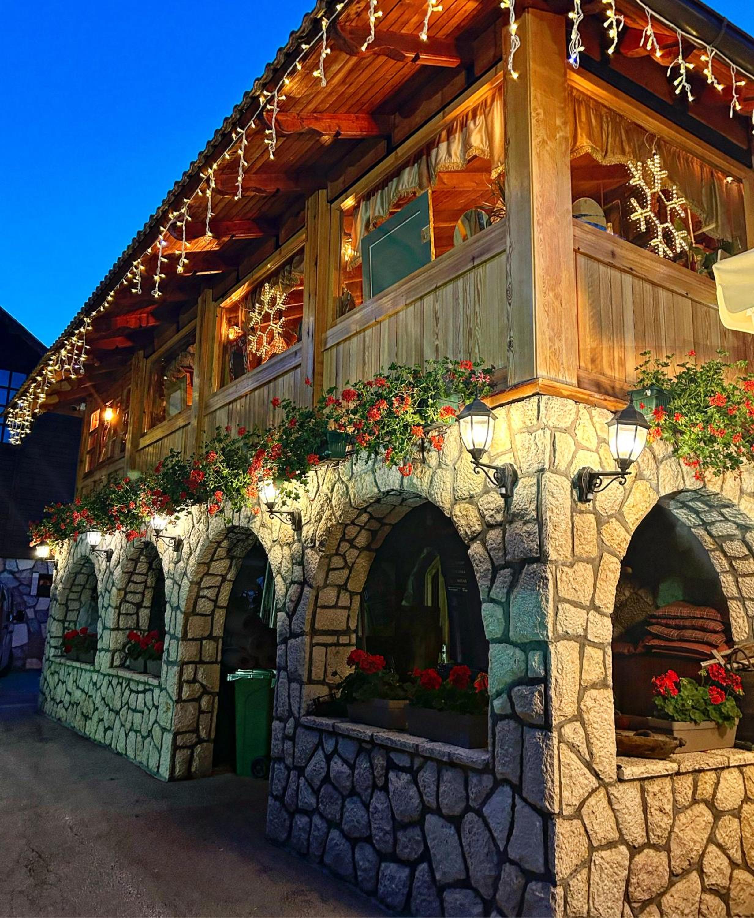 Villa Miris Dunja view 2