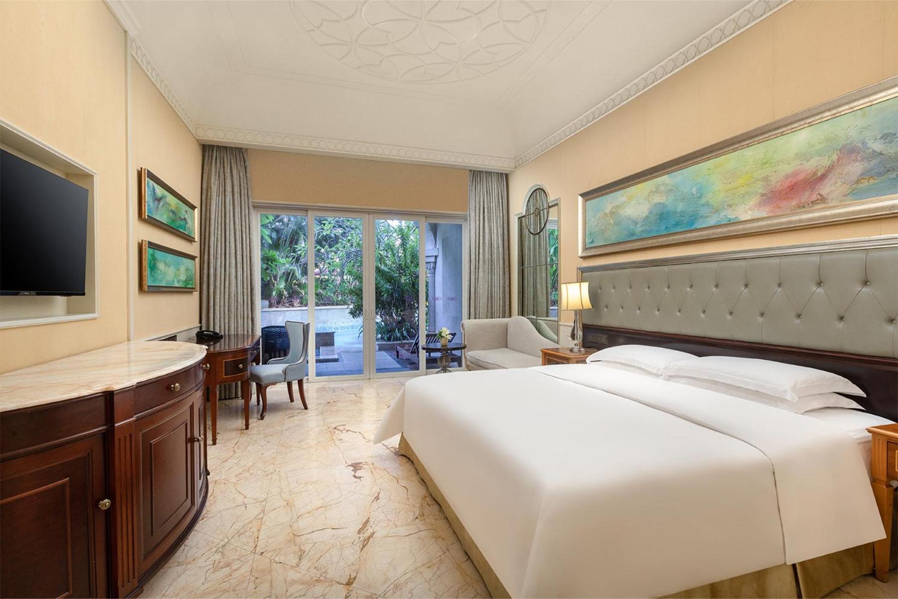 Crowne Plaza Resort Sanya Bay by IHG