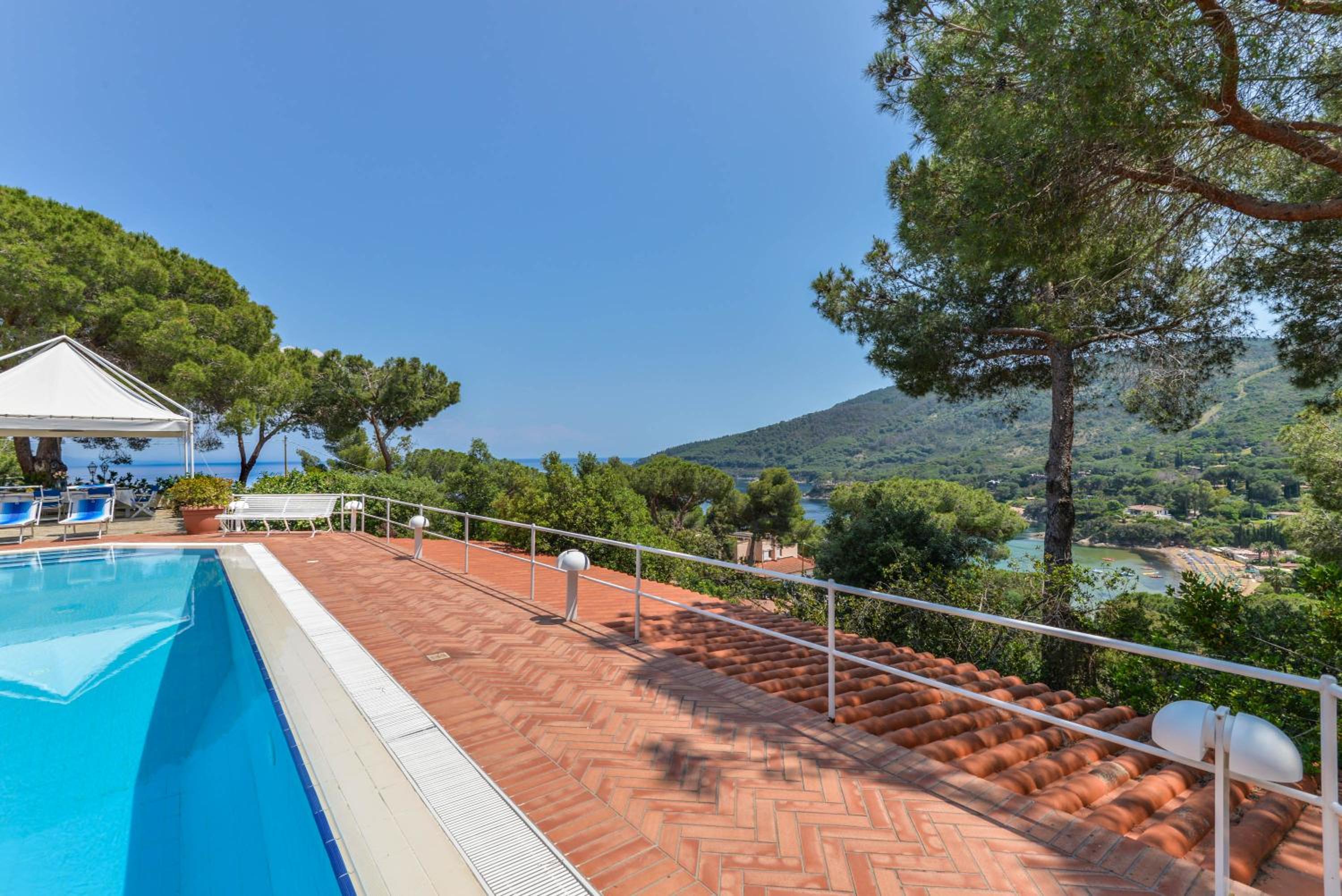 Villa Ottagonale