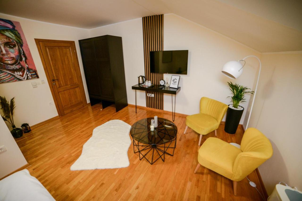 Mini Hotel RiverLux Apartments