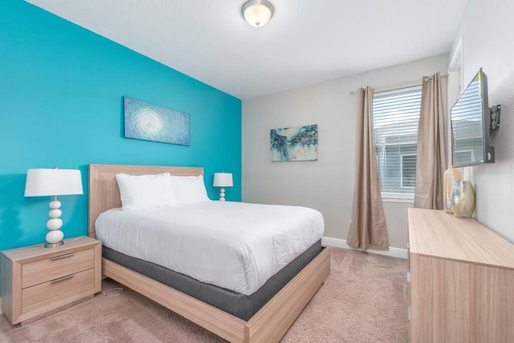 Luxury 6 BR 6 Bath @Encore Resort Pool Spa Grill.