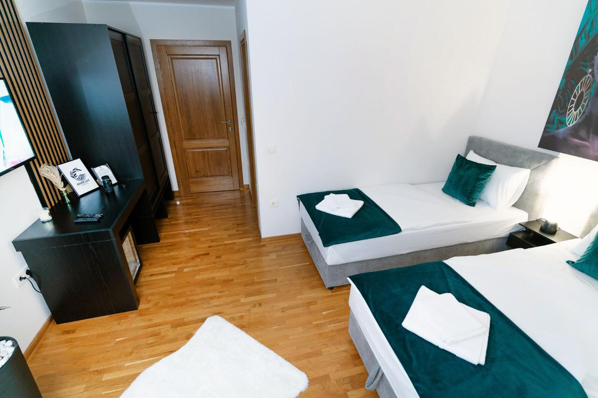 Mini Hotel RiverLux Apartments