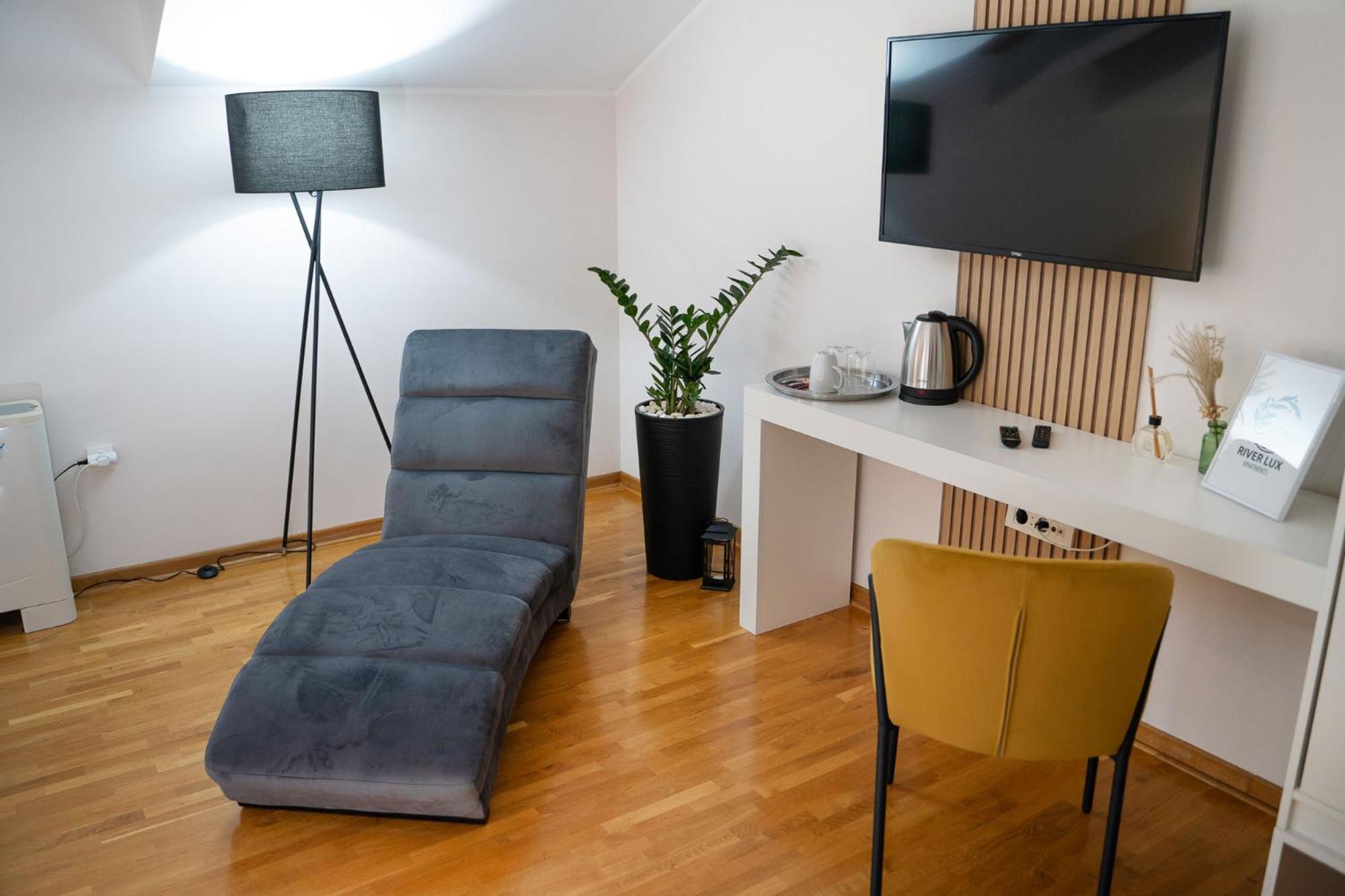 Mini Hotel RiverLux Apartments