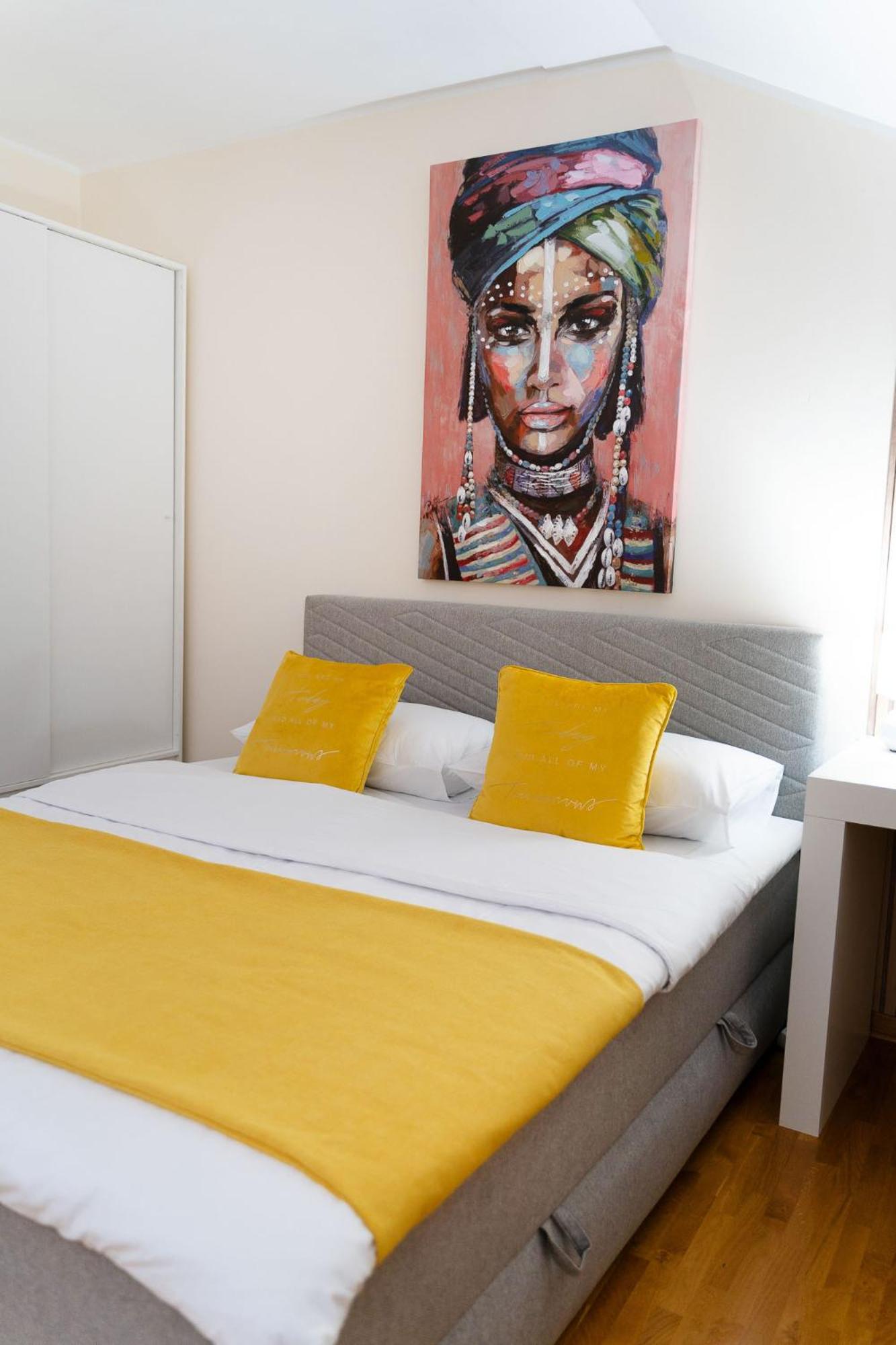 Mini Hotel RiverLux Apartments