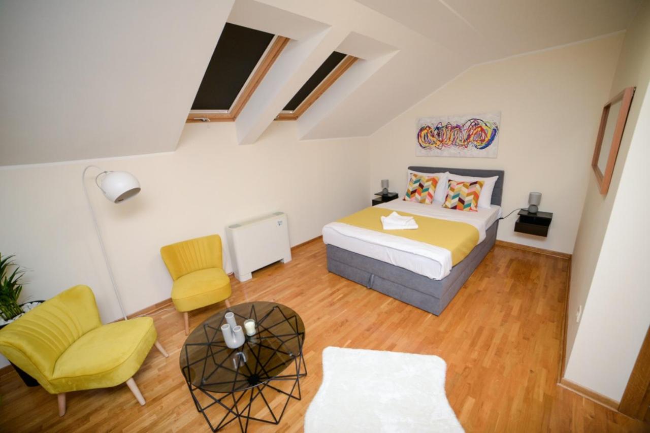 Mini Hotel RiverLux Apartments