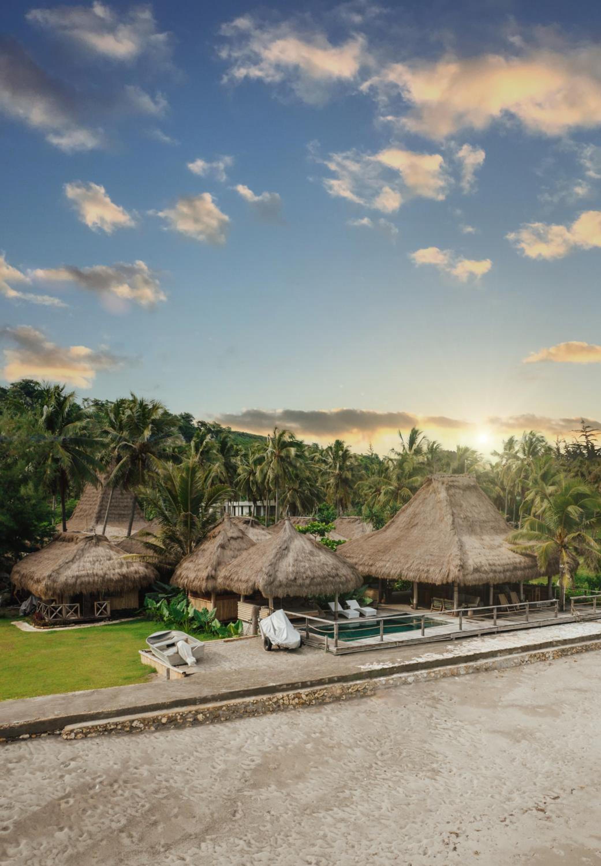 Hotel Sumba Beach House - Image 1