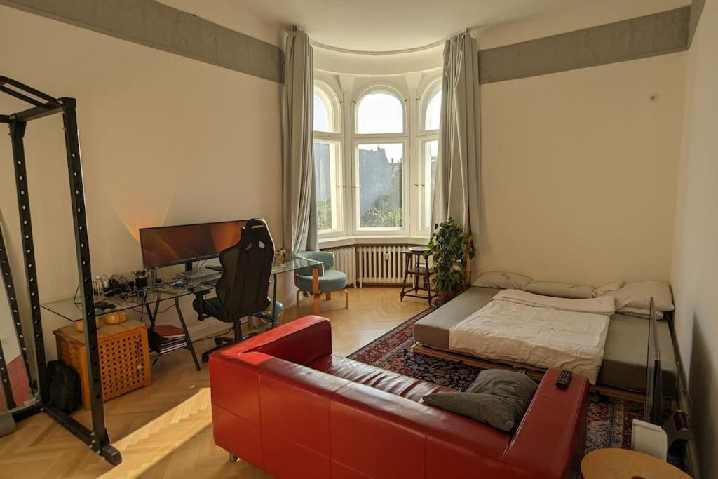 Modern meets Classic - near Volkspark Schöneberg