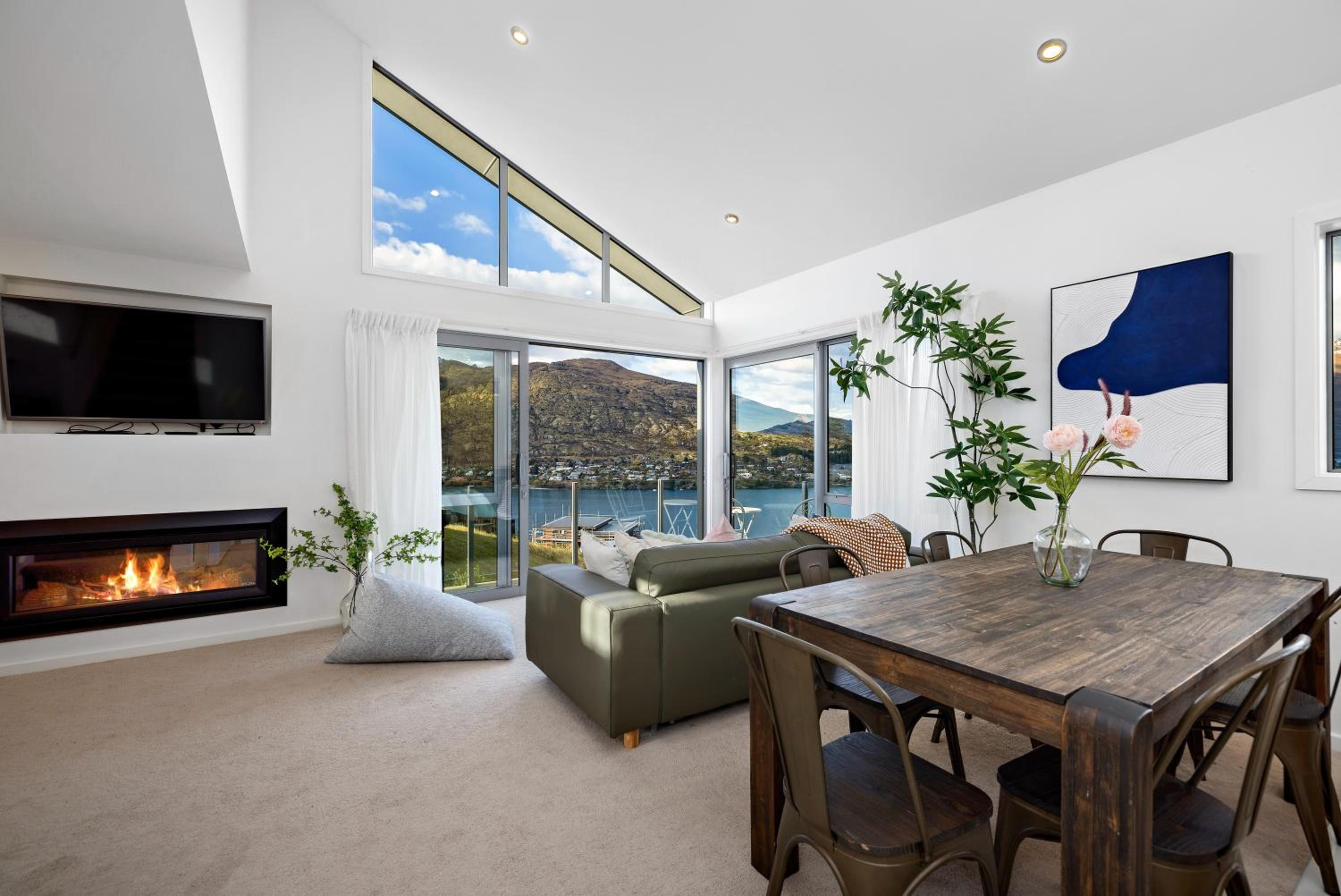Luxury Away - Summit View view 5