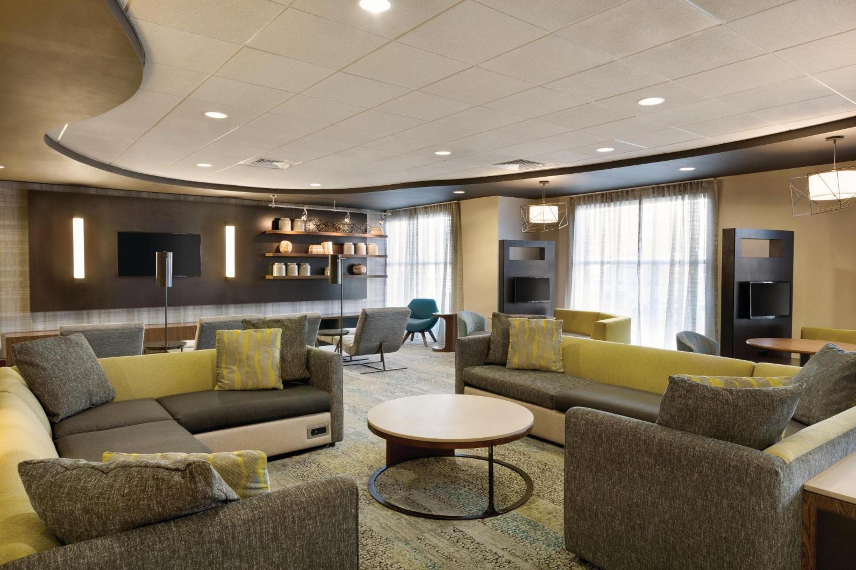 Fort Smith Vacations - Courtyard by Marriott Fort Smith Downtown - Property Image 11