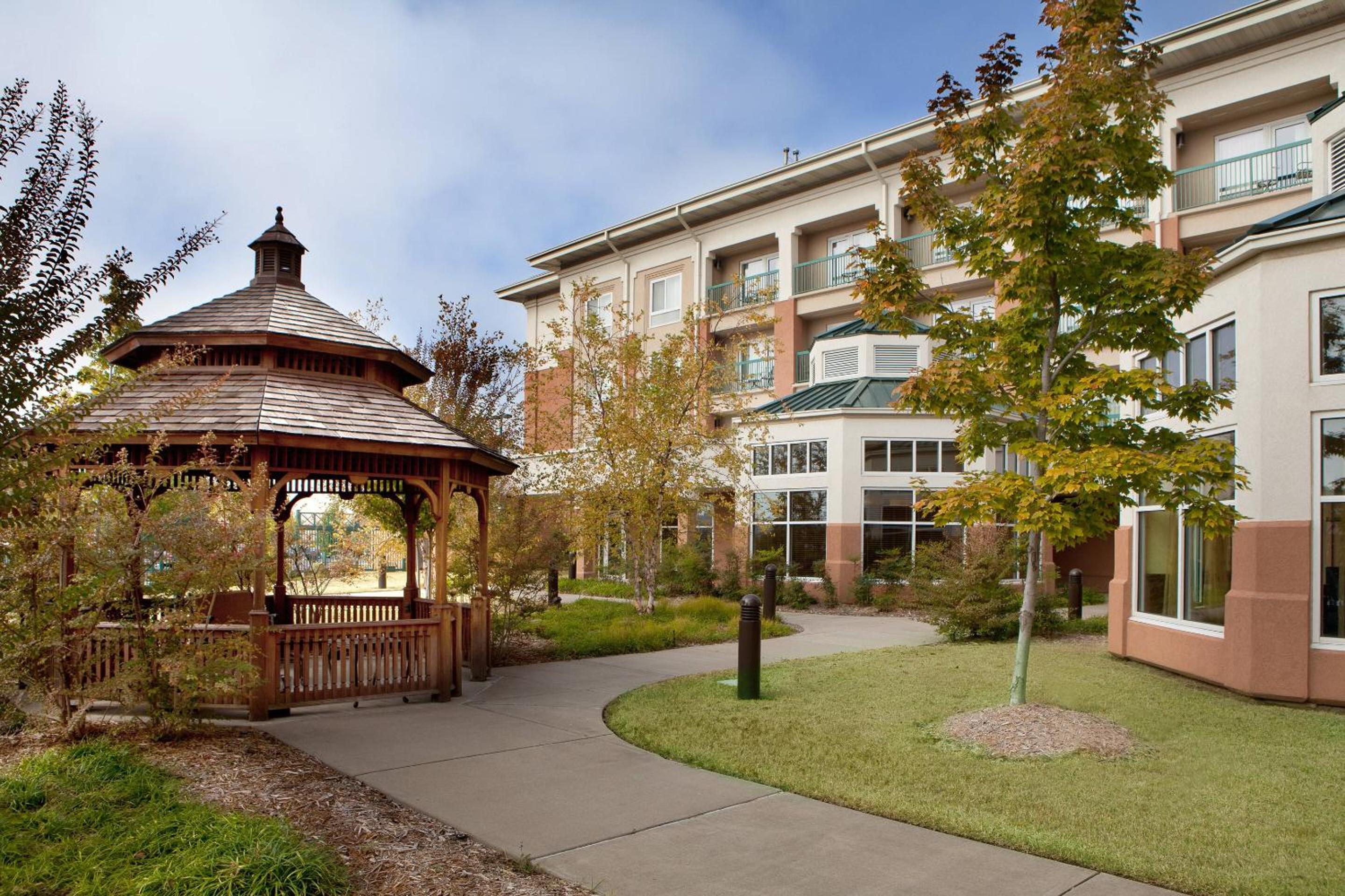 Fort Smith Vacations - Courtyard by Marriott Fort Smith Downtown - Property Image 9