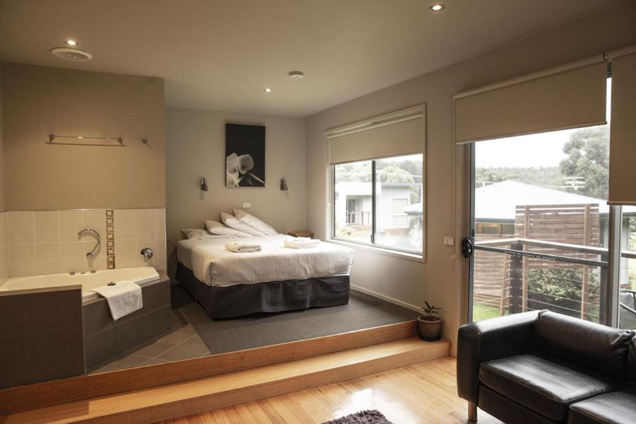 Little Norfolk Bay Events and Chalets