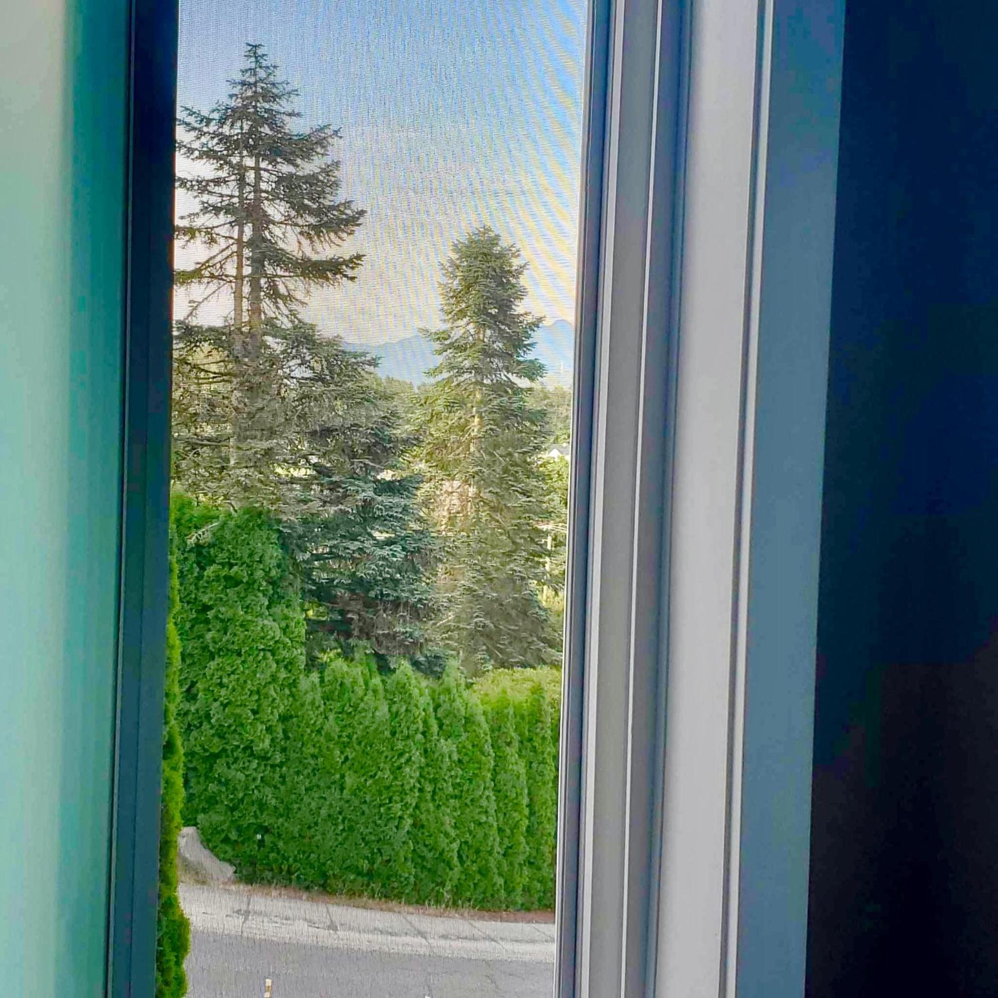 Garden House Near Heritage Park-Coliseum -HWY 1-Fishing-Cultus Lake