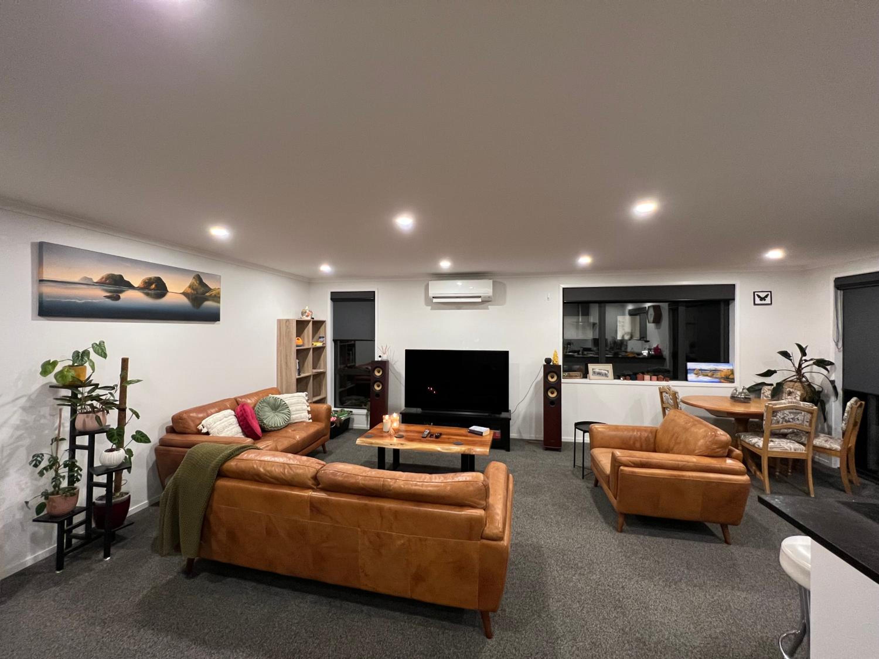 Convenient and comfortable Waitara view 2