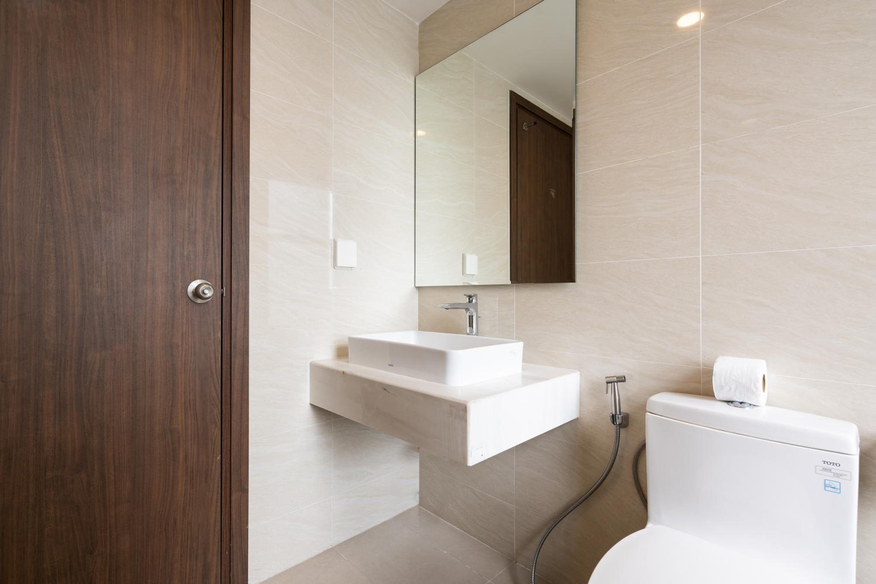 Saigon Royal Apartment 2 bedroom in center