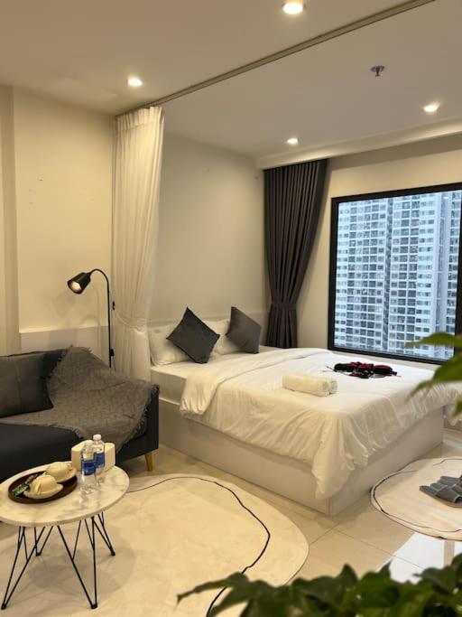 Vinhomes Smart City - Căn phòng tình yêu full tiện ích