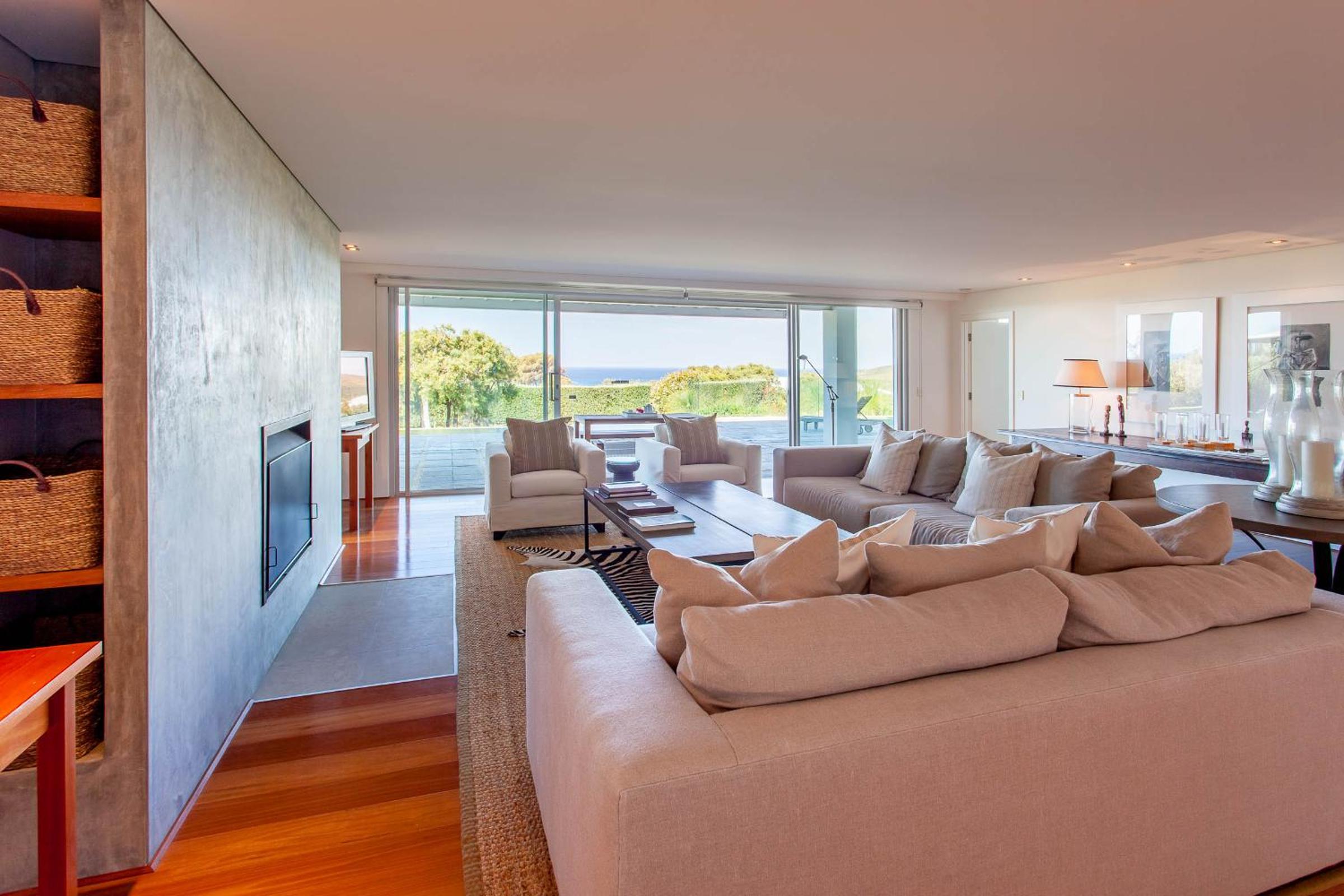 Bilyarra I Private Properties