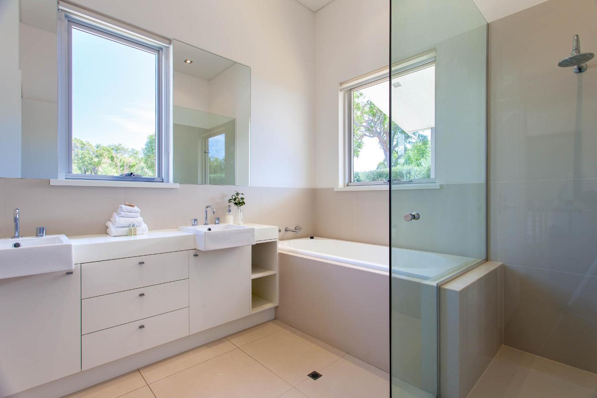 Bilyarra I Private Properties