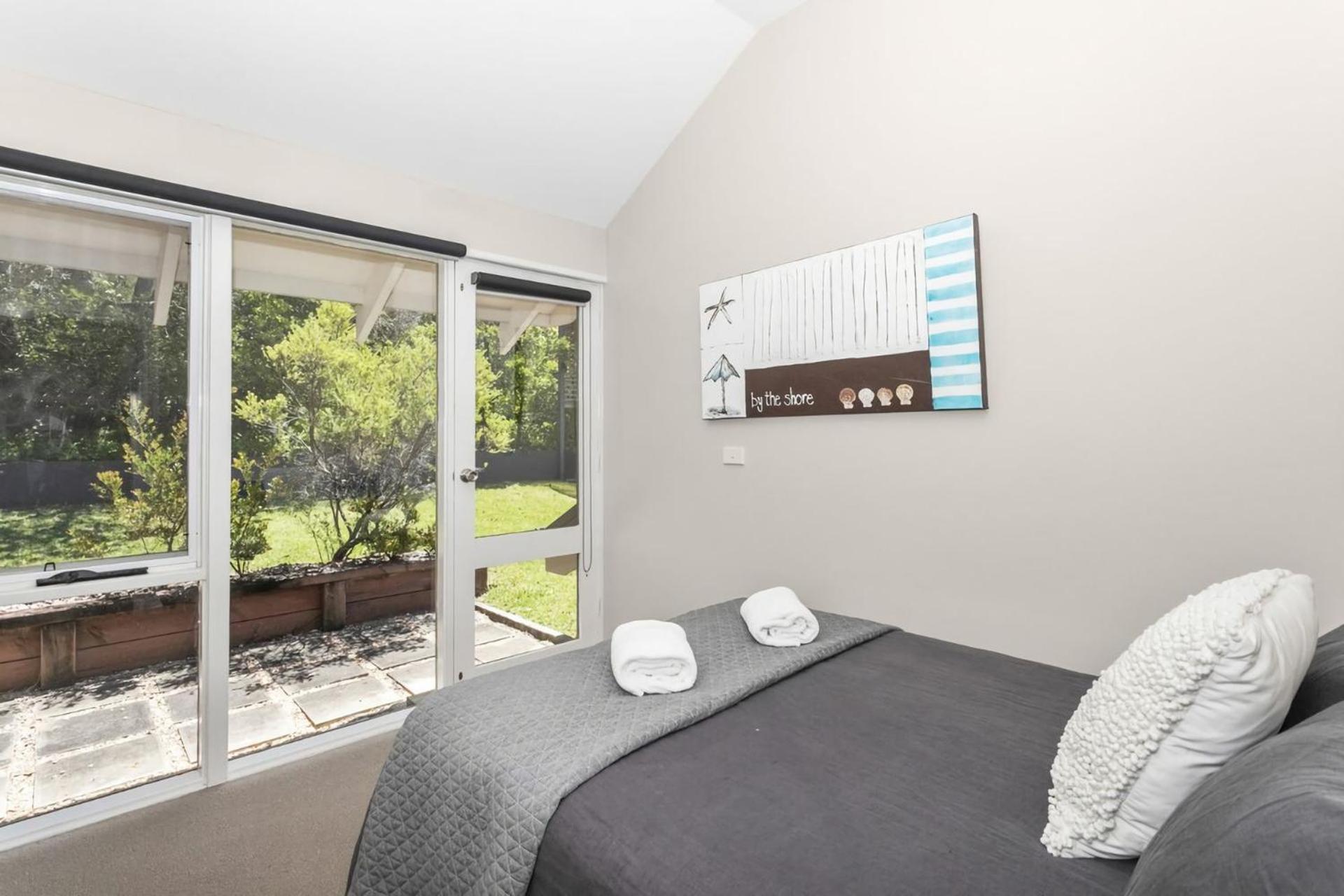 Surfers Reef Escape Mollymook