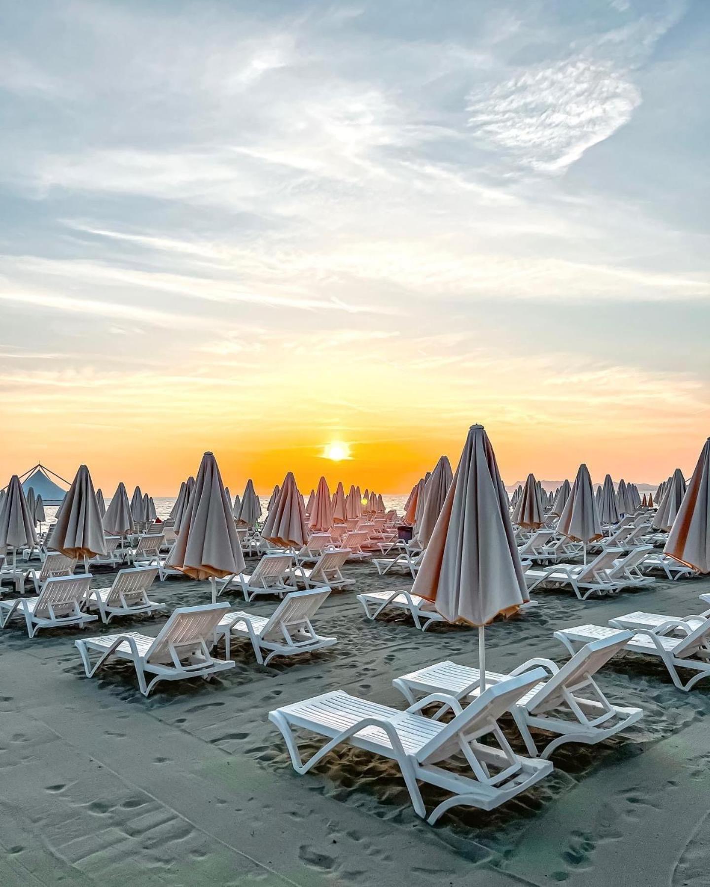 Dea Luxury Apartament Beach
