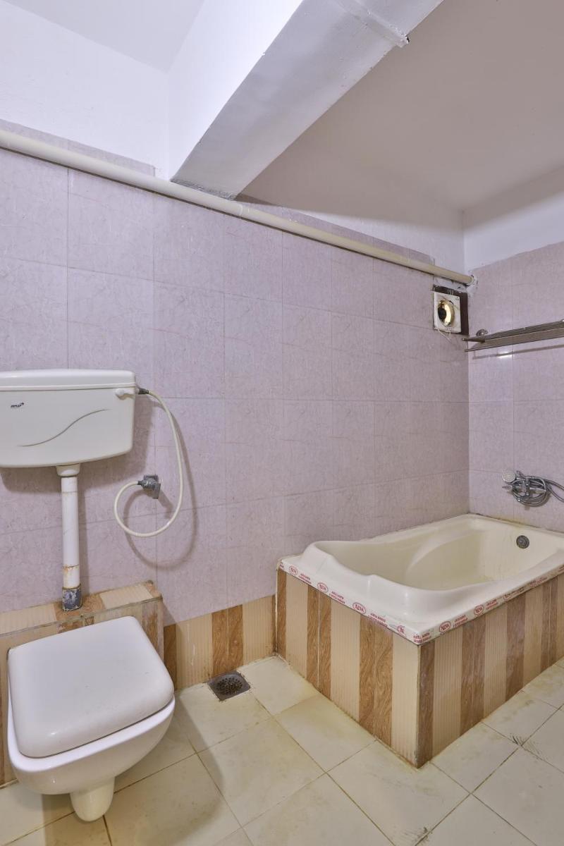 HOTEL MUKUND PALACE view 2