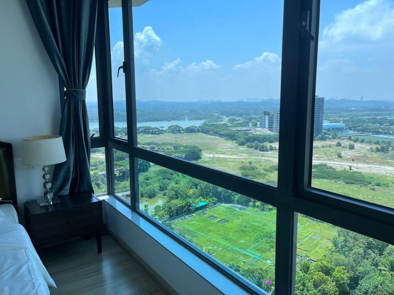 Forest city Ataraxia park homestay